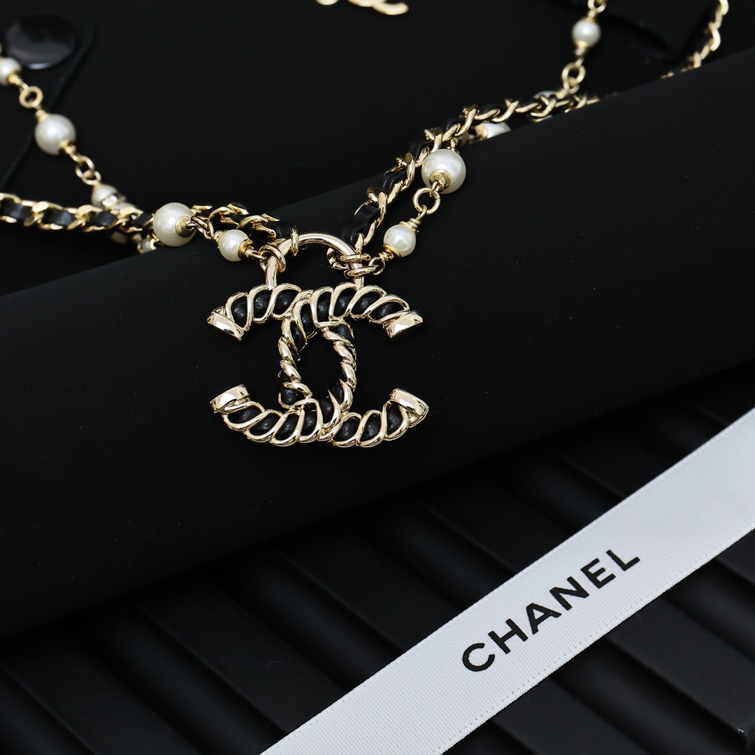 Chanel24K皮穿黑金双层珍珠项链 3