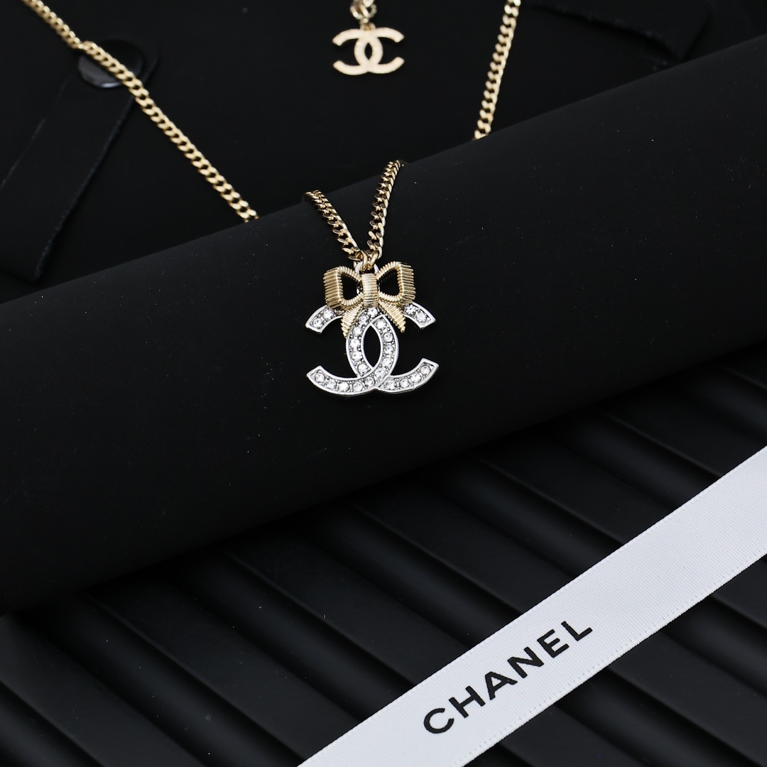 Chanel Haute Couture Haute Couture Fine Jewelry Necklace Bracelet Ring 4