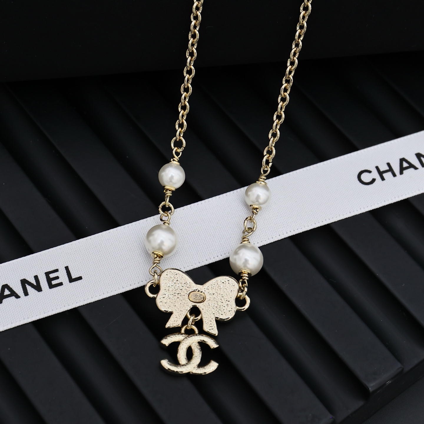 Chanel Haute Couture Haute Couture Fine Jewelry Necklace Bracelet Ring 3
