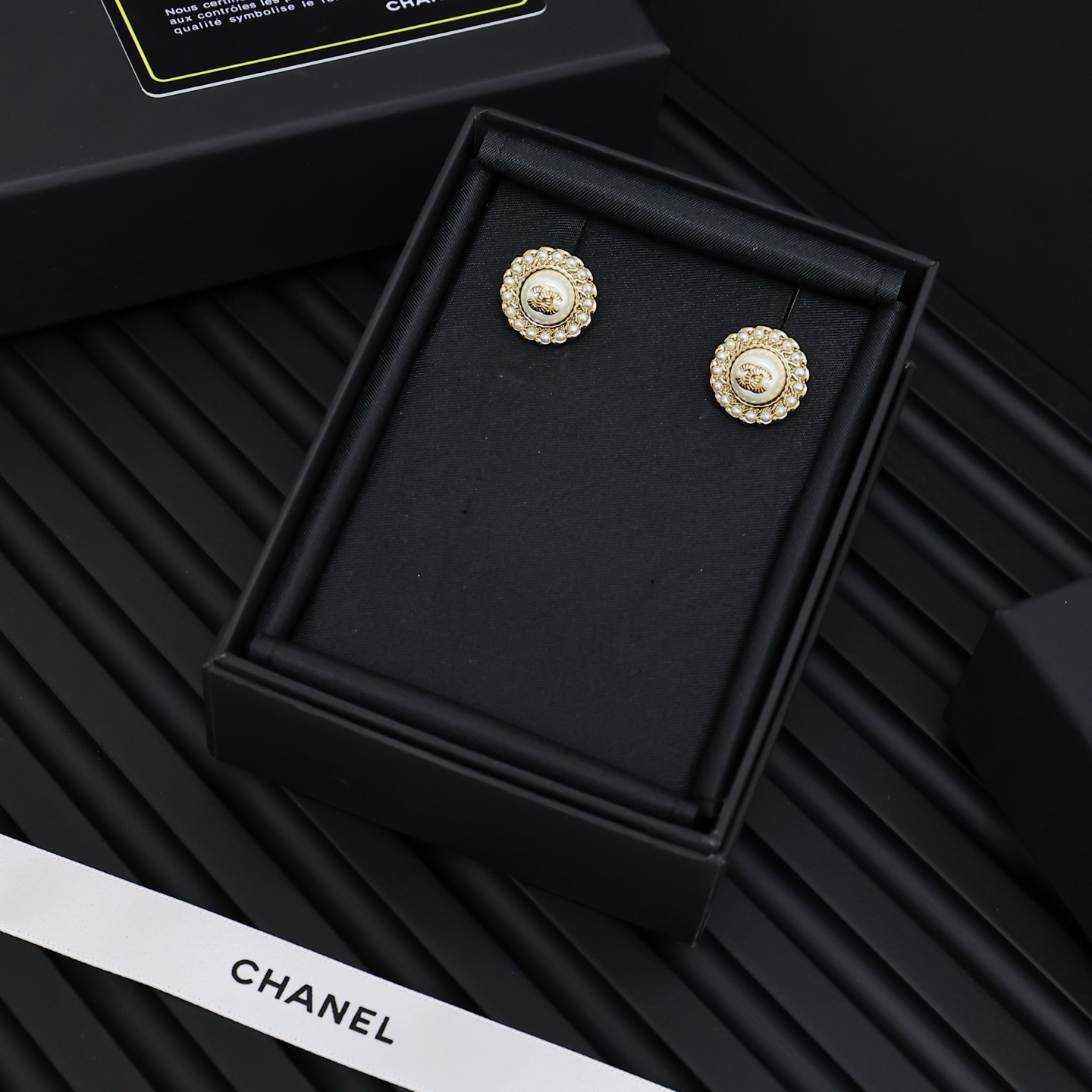 Chanel - Earrings - JRFF9B5EFA9C8D