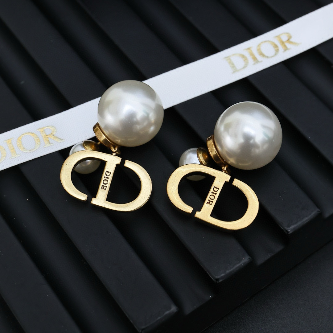 迪奥 Dior 经典CD珍珠部落耳环 3