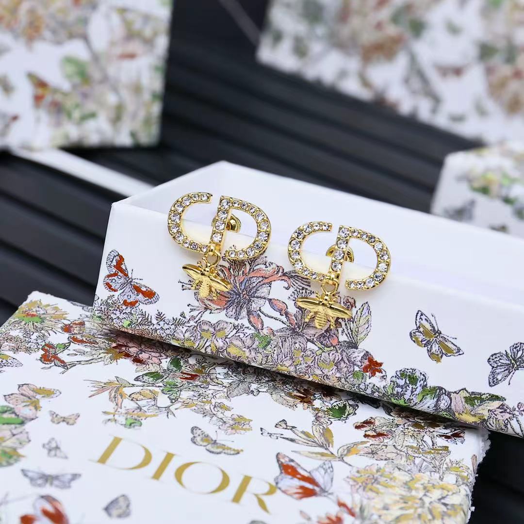 Stylish Dior Gold Earrings with CD Letters and Bee Design - 图片 2
