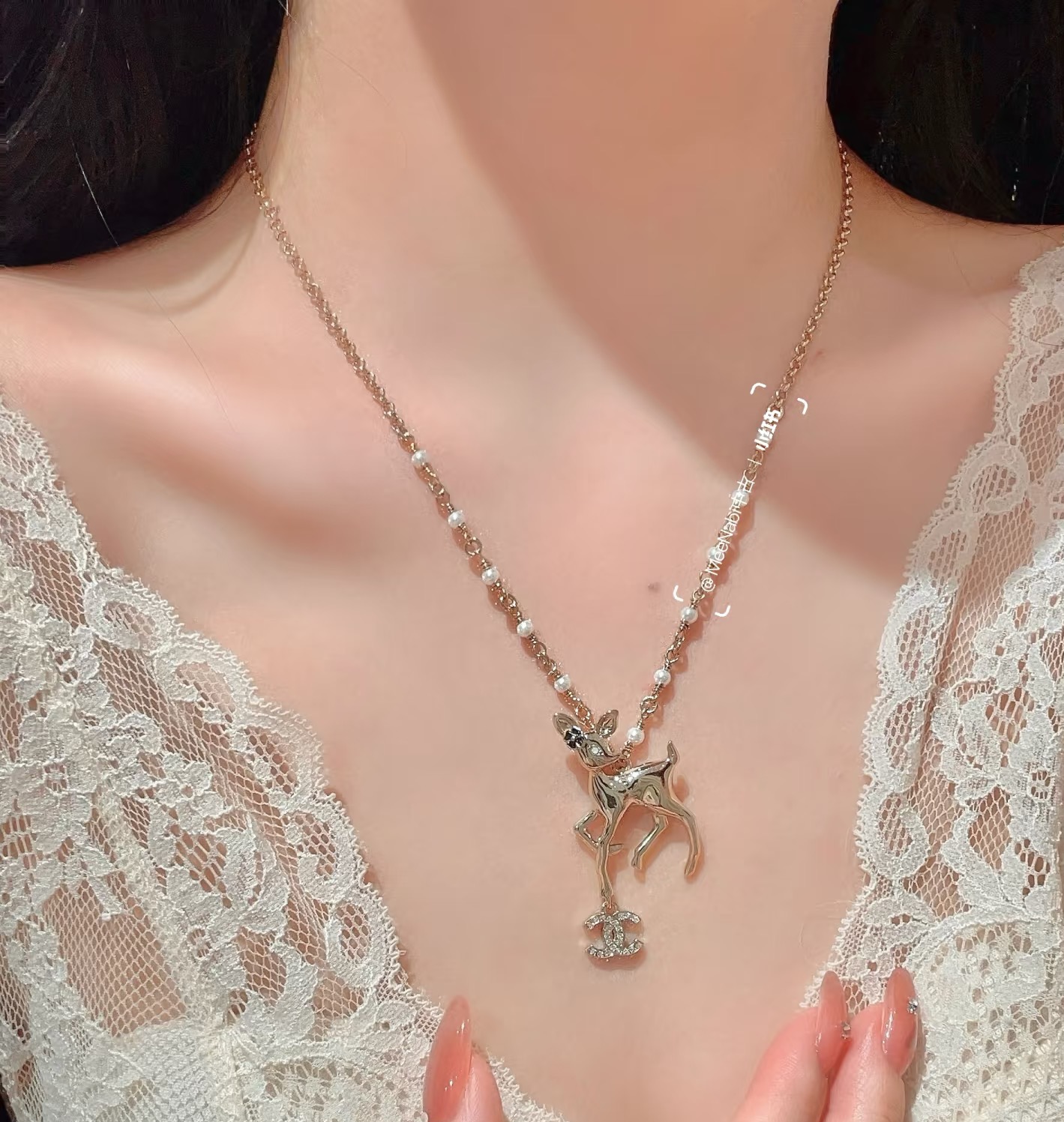  Chanel小鹿双c长项链
小鹿斑比，仙仙的，少女感满满
云深只见🦌，看见小鹿，遇到福禄😊😊
1500