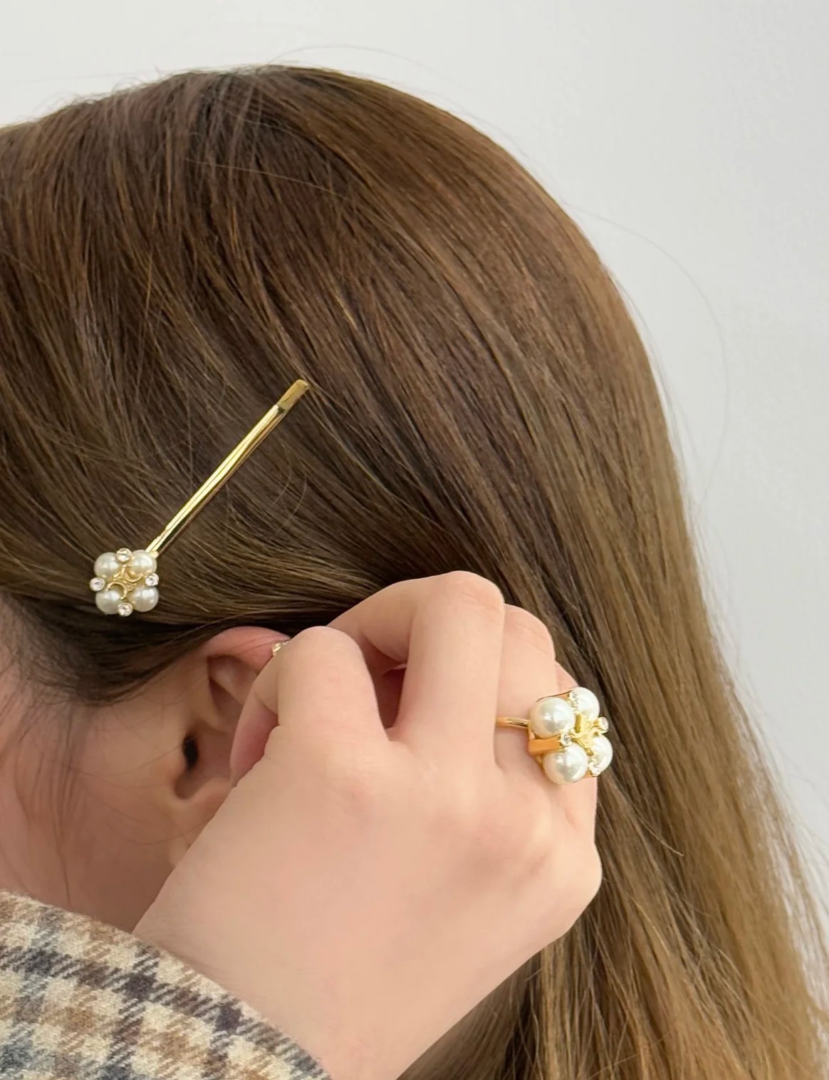 Vintage Style Hair Accessories: Schvalold Pearls and Water Drills for Everyday Fashion - 图片 9