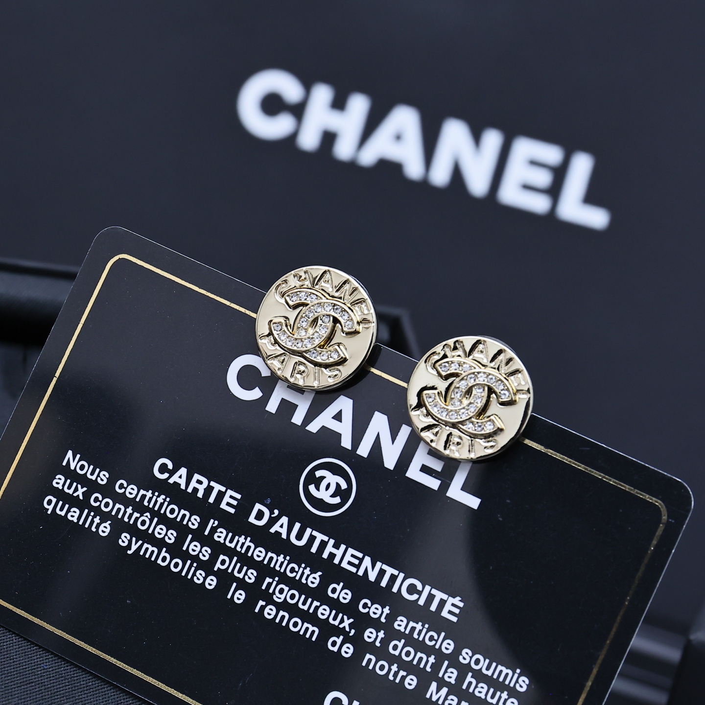 Chanel 双c耳钉