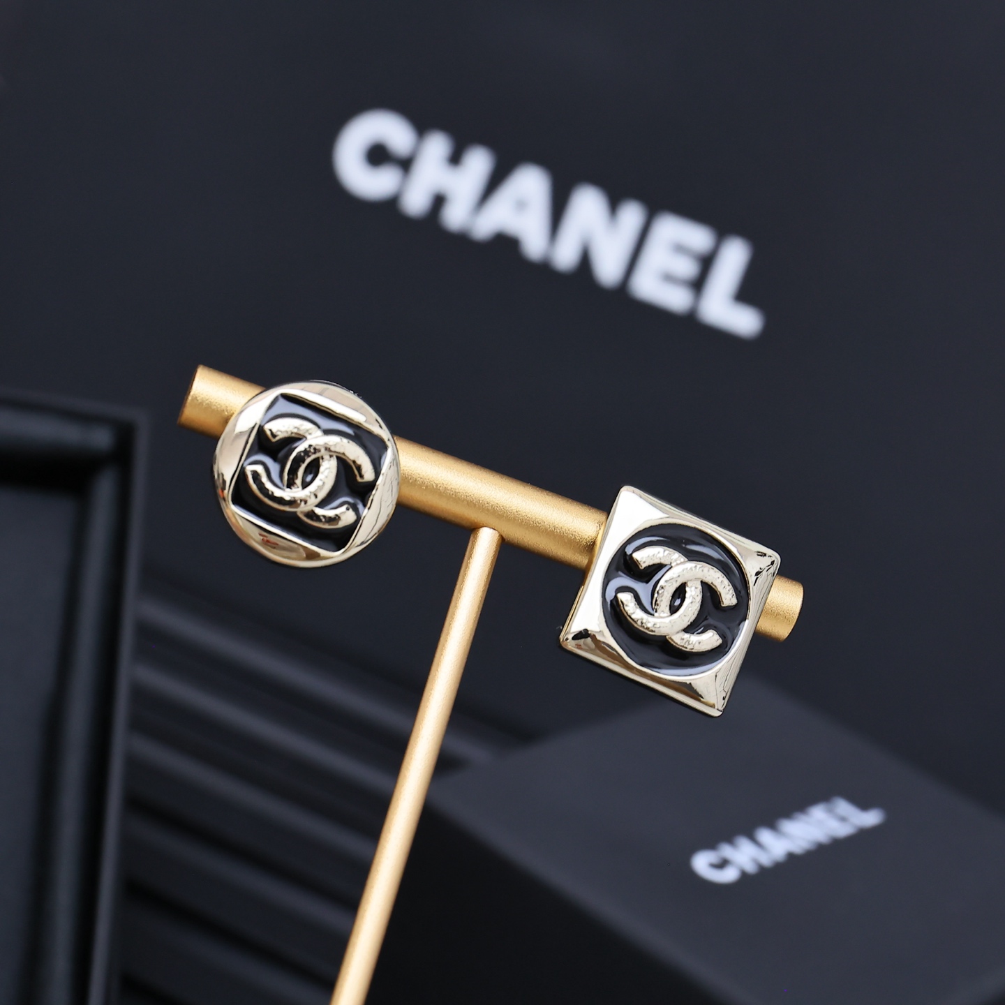 Chanel 115