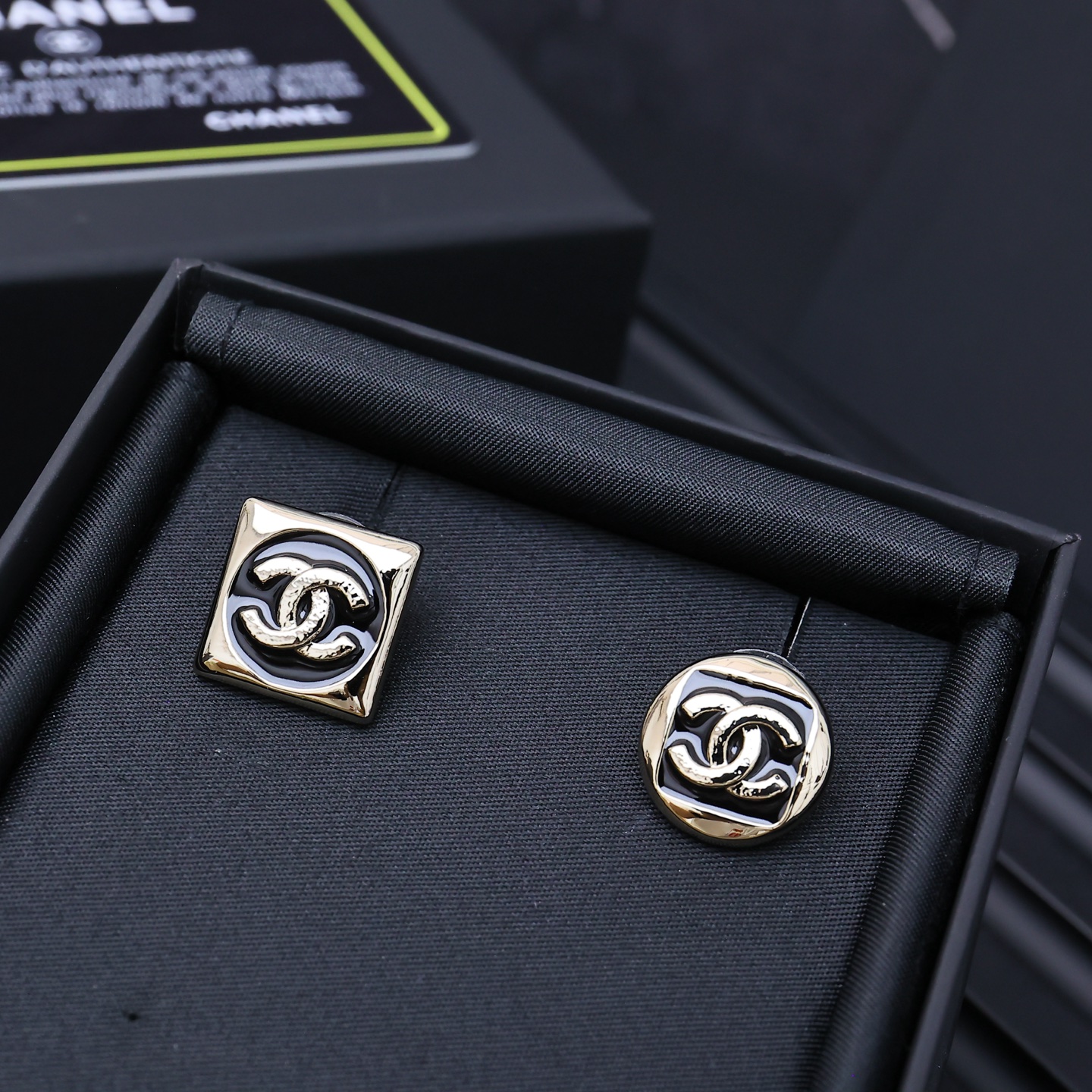 Chanel 115