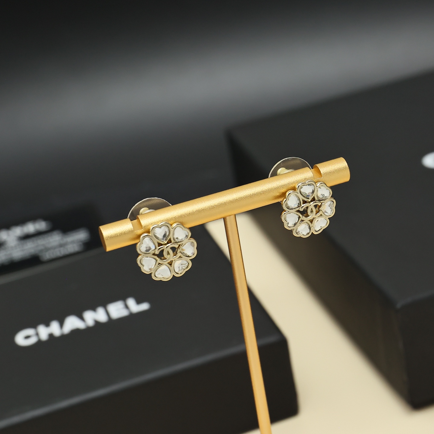 Chanel 110