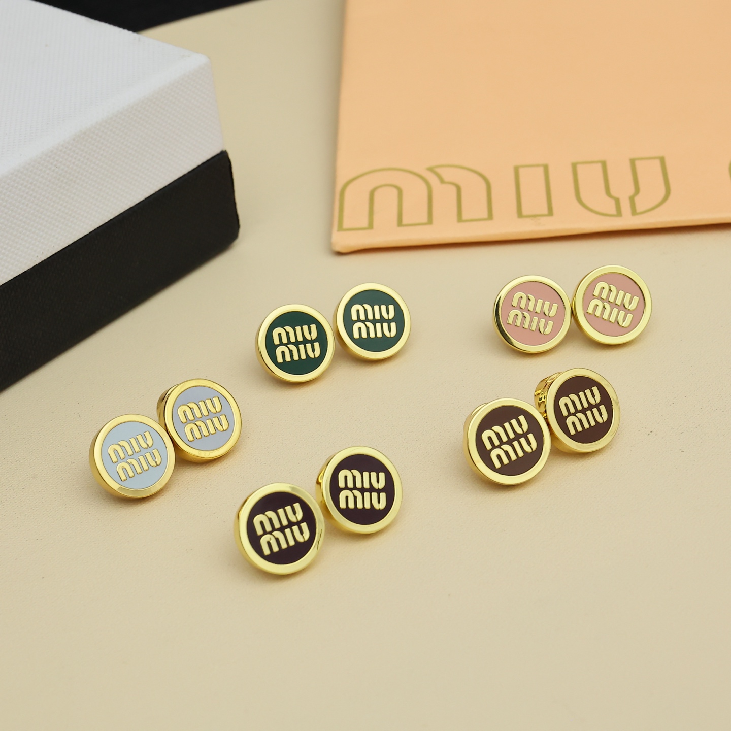 미우미우 귀걸이 61009 Miu Miu Earrings