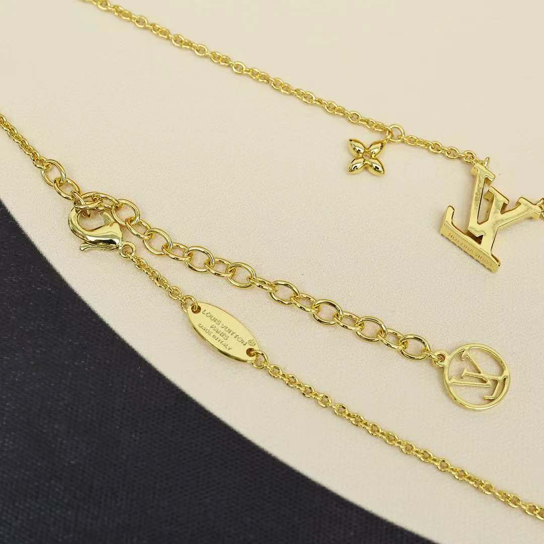 Louis Vuitton LV 新款 LADY LV满钻字母小链条项链