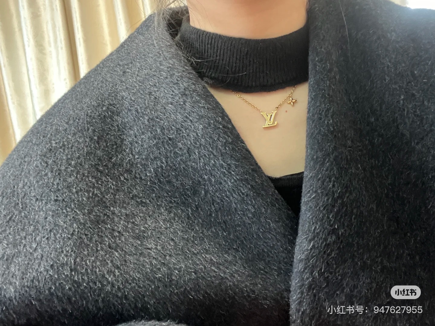 Louis Vuitton LV 新款 LADY LV满钻字母小链条项链