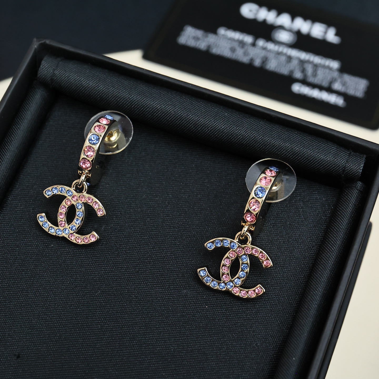 Chanel Chanel26C早春彩钻双C耳环