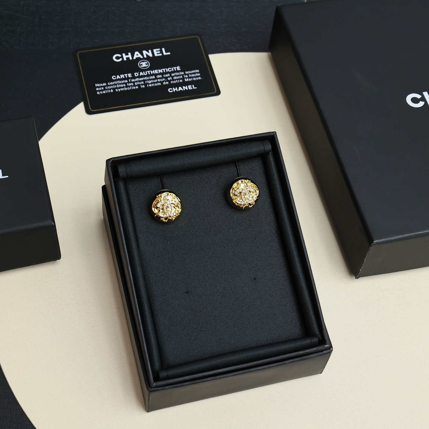Chanel Chanel26C金球耳钉