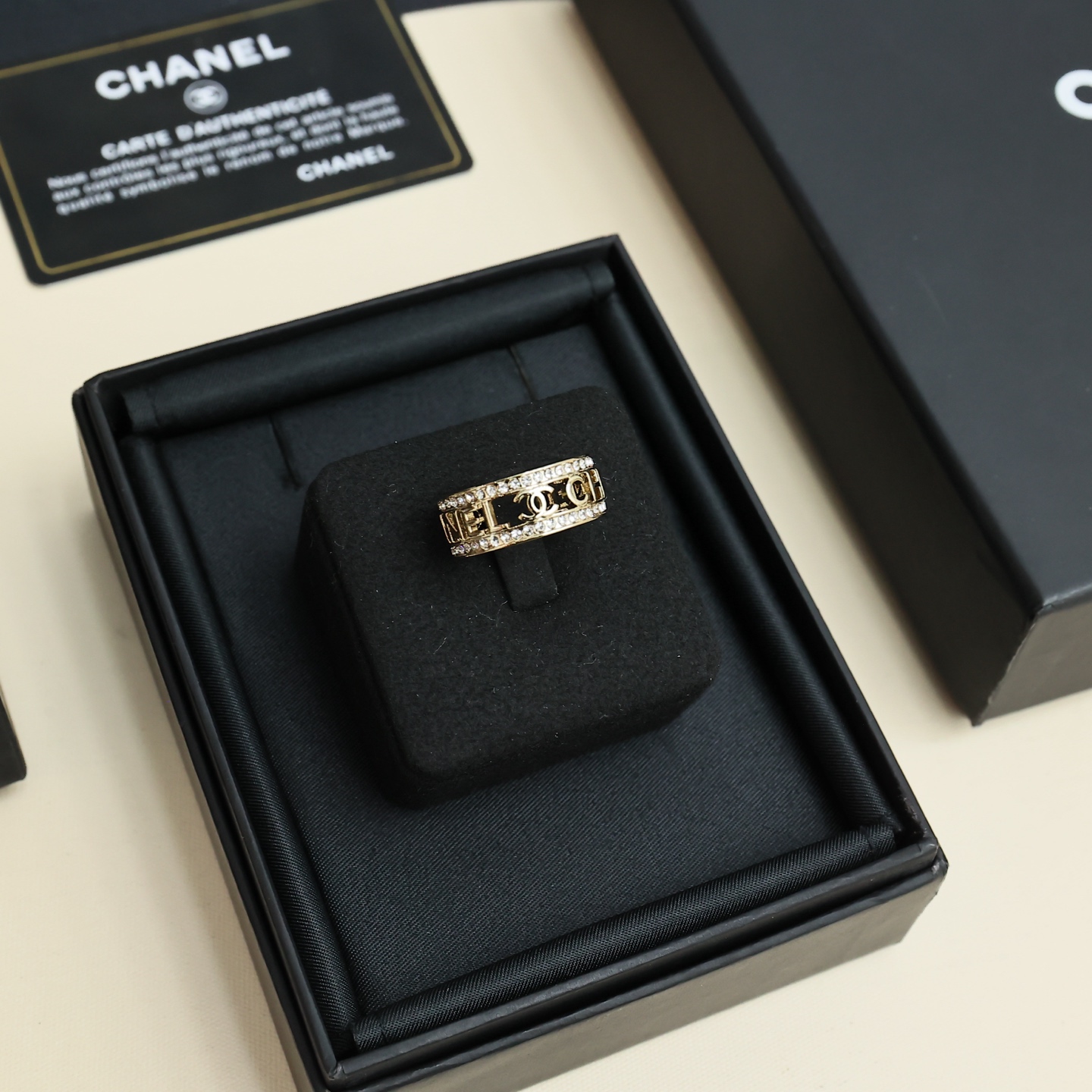 Chanel CHANEL 镂空字母戒指