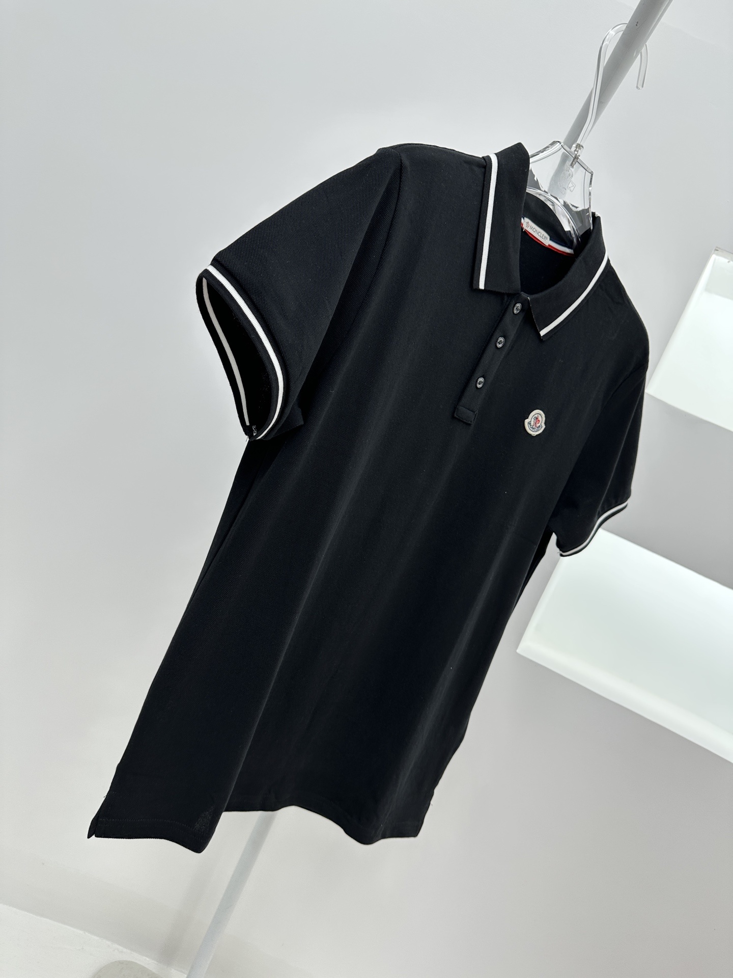 106 长期有货 原厂原单钢板系列(3)Moncler 蒙口新款logo翻领POLO衫
⚠️原厂70支单