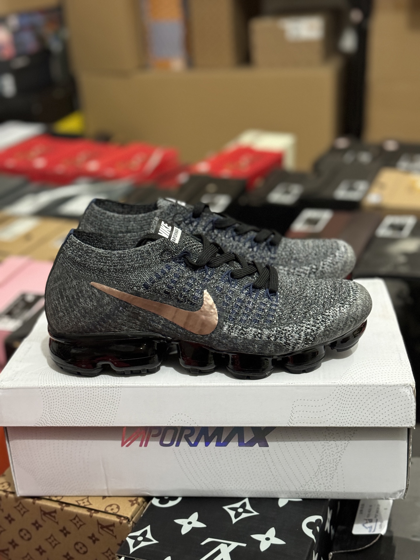 🛒放假倒计时❗❗
🉑发货已经没几天咯，早买还有时间退换⚠️
看中款式带图联系我哦～