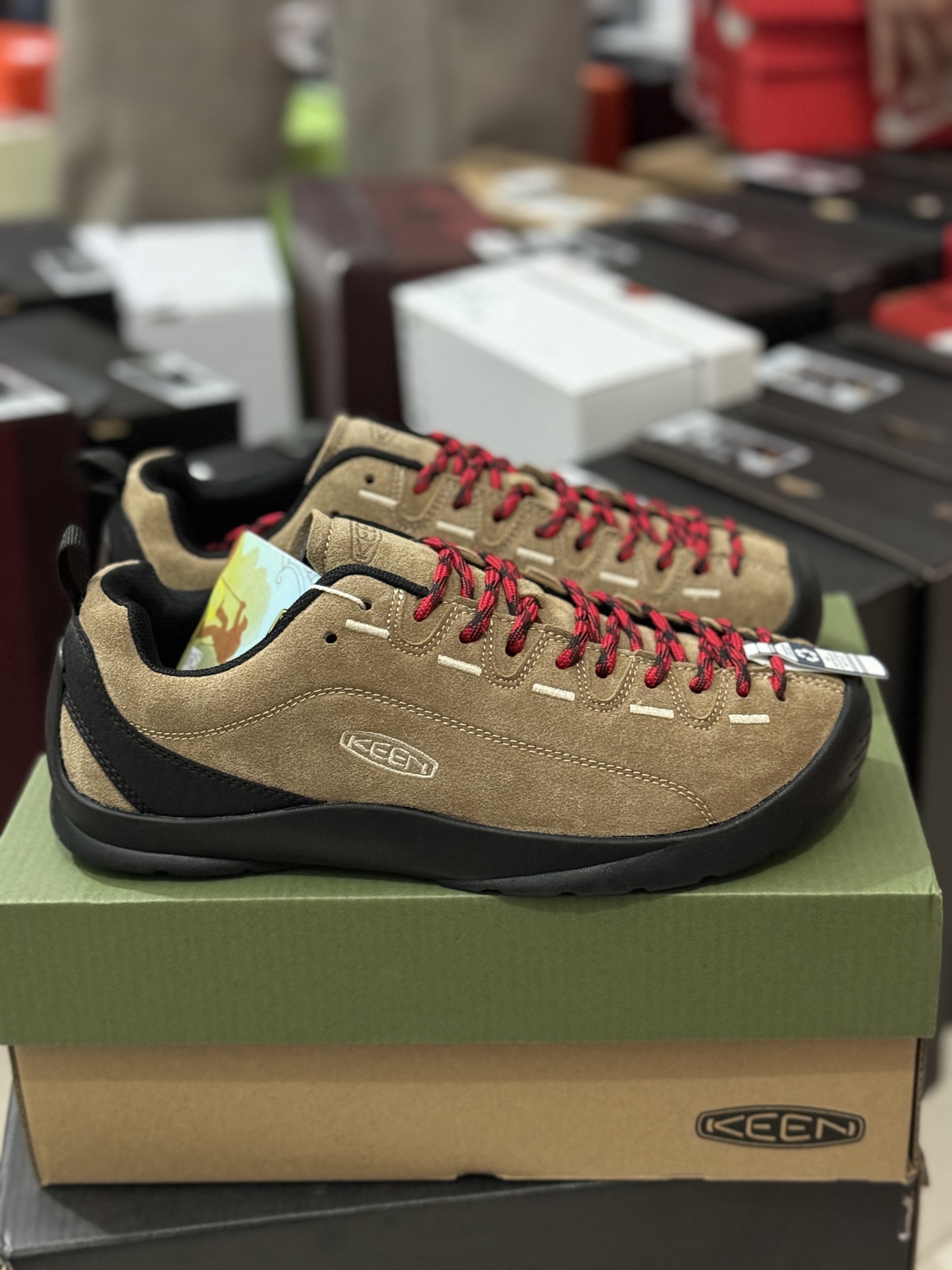 🛒放假倒计时❗❗
🉑发货已经没几天咯，早买还有时间退换⚠️
看中款式带图联系我哦～