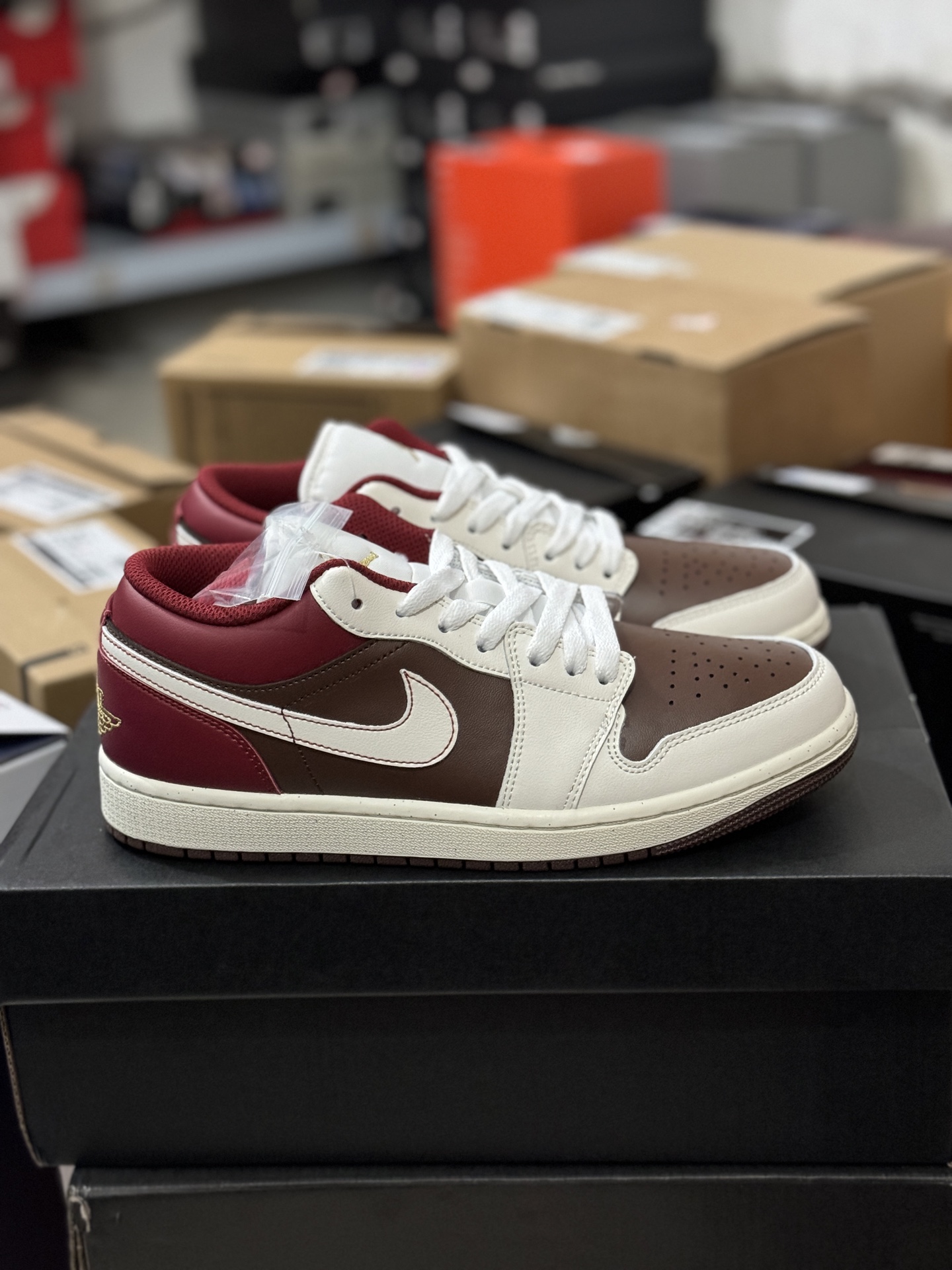 🛒放假倒计时❗❗
🉑发货已经没几天咯，早买还有时间退换⚠️
看中款式带图联系我哦～