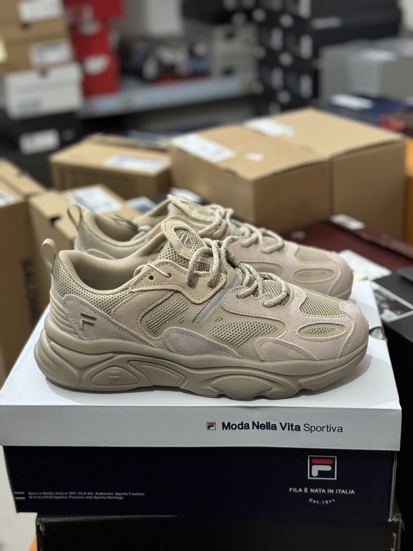 🛒放假倒计时❗❗
🉑发货已经没几天咯，早买还有时间退换⚠️
看中款式带图联系我哦～