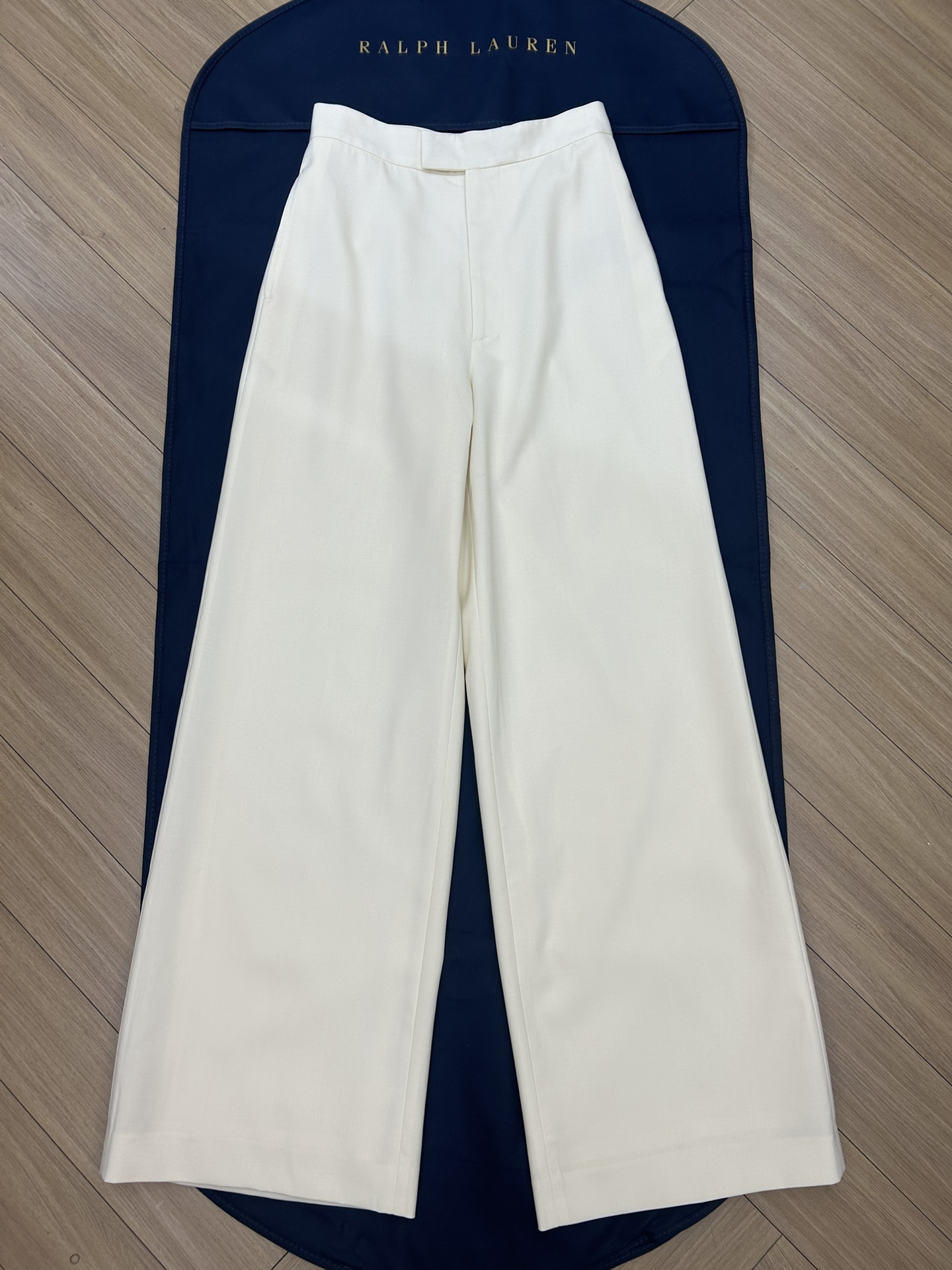 NO:801870,Replacement orders for shipment Ralph Lauren purple label wool trousers beige size 2 4 6 ready for sale,,19860909补单出货 拉夫劳伦紫标 羊毛长裤 米色 尺码2 4 6 现货发售,,,Women's clothing