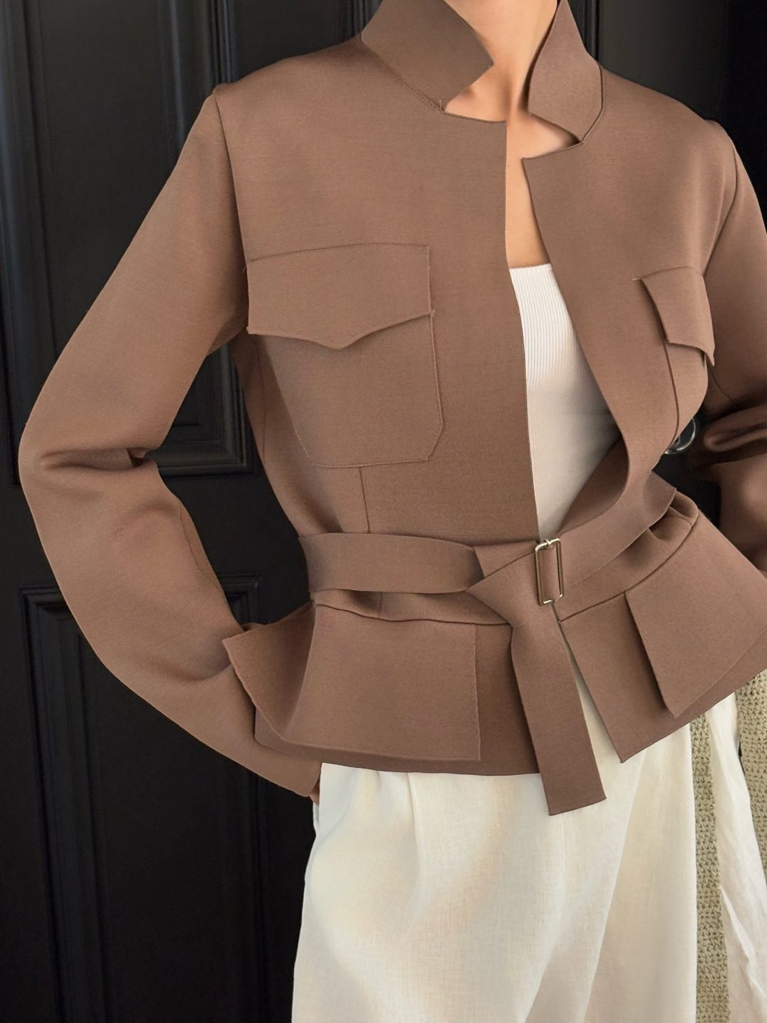 NO:713482,Alaia knitted jacket. Anyone who knows the goods knows it. Pure and good quality. Size 36 38 40,,alaia,jackets & coats,19860909Alaia针织外套 懂货的都懂 纯原好货 尺码36 38 40,,alaia,jackets & coats,,Women's clothing