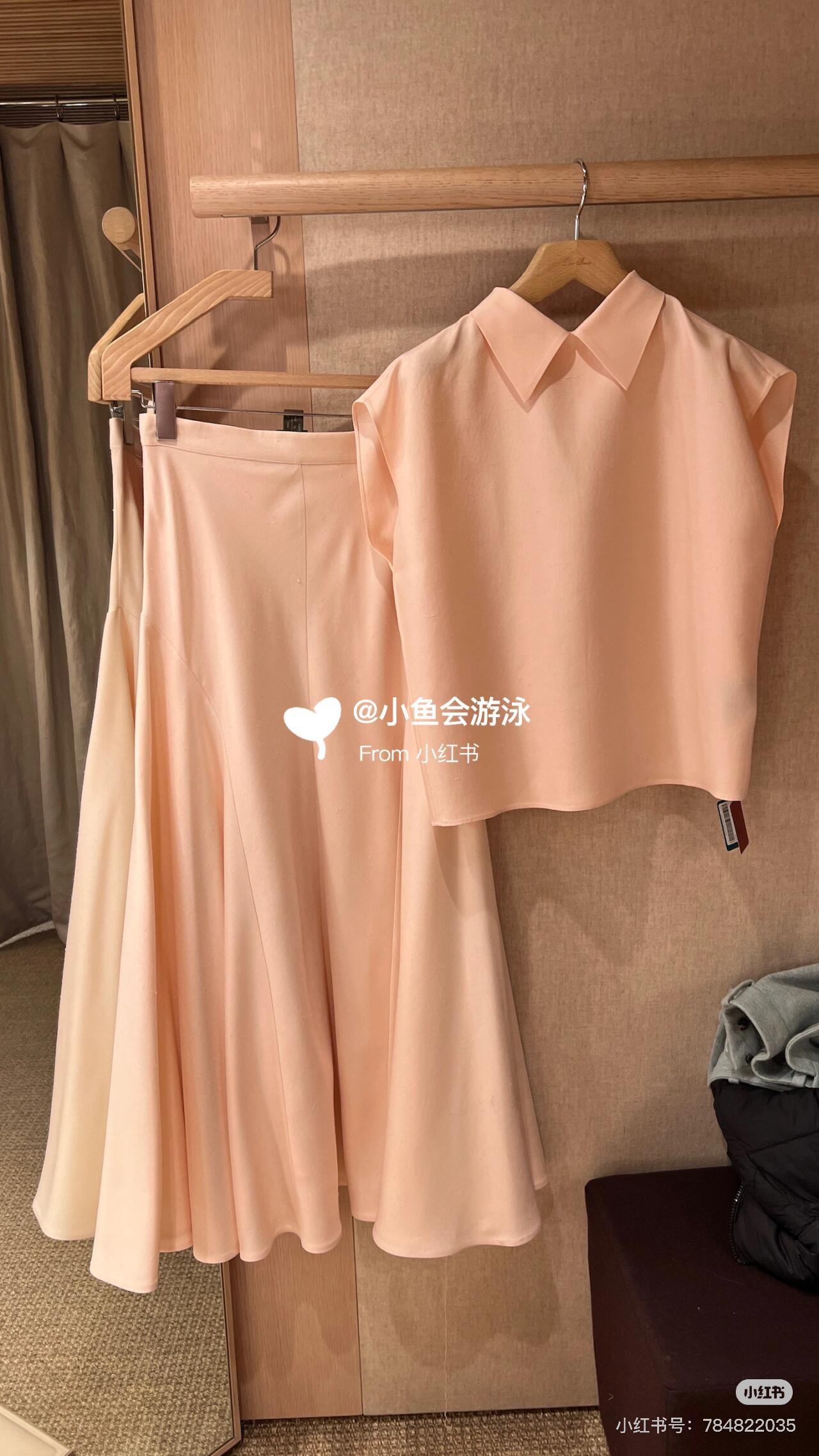 NO:752407,L silk skirt soft pink upper body reference, loro piana,skirts,real silk,19860909L 真丝套裙 柔和粉色 上身参考,,loro piana,skirts,real silk,,Women's clothing