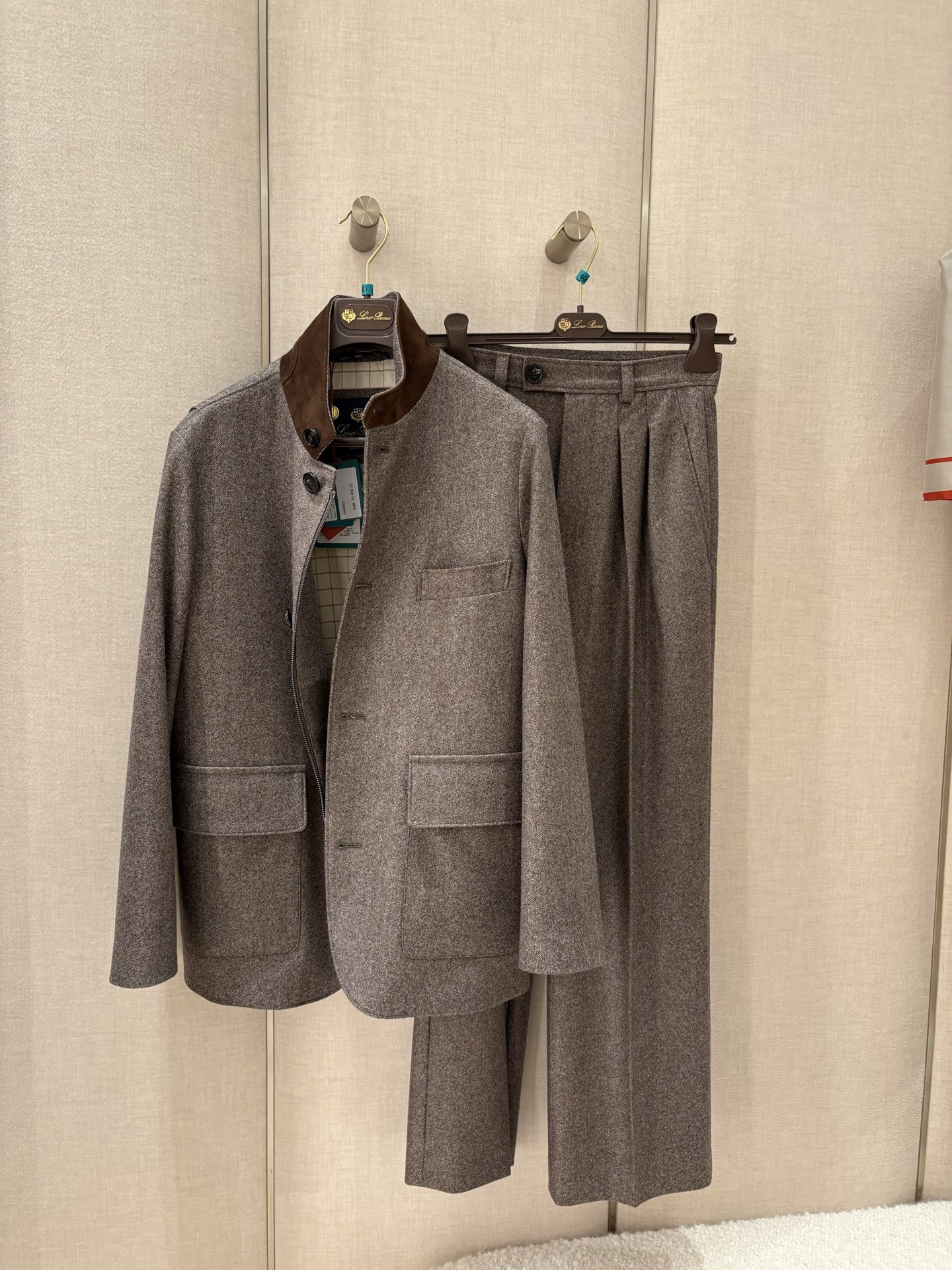 Ensemble tailleur marron Lorr Piana pour femme - Élégance et confort