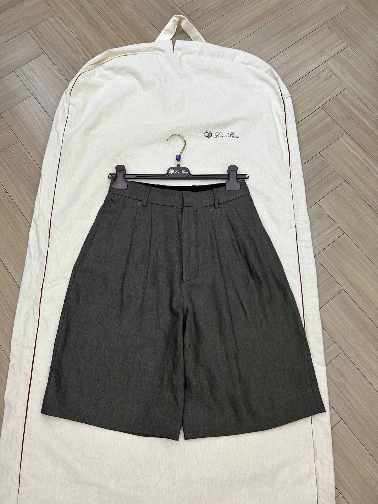 NO:799296,Details L new linen shorts yb customized double-ply yarn-dyed fabric size 36 38 40 ready for sale, loro piana, shorts,19860909细节 L新款亚麻短裤 yb 定制 双股色织 尺码36 38 40 现货发售,,loro piana,shorts,,Women's clothing