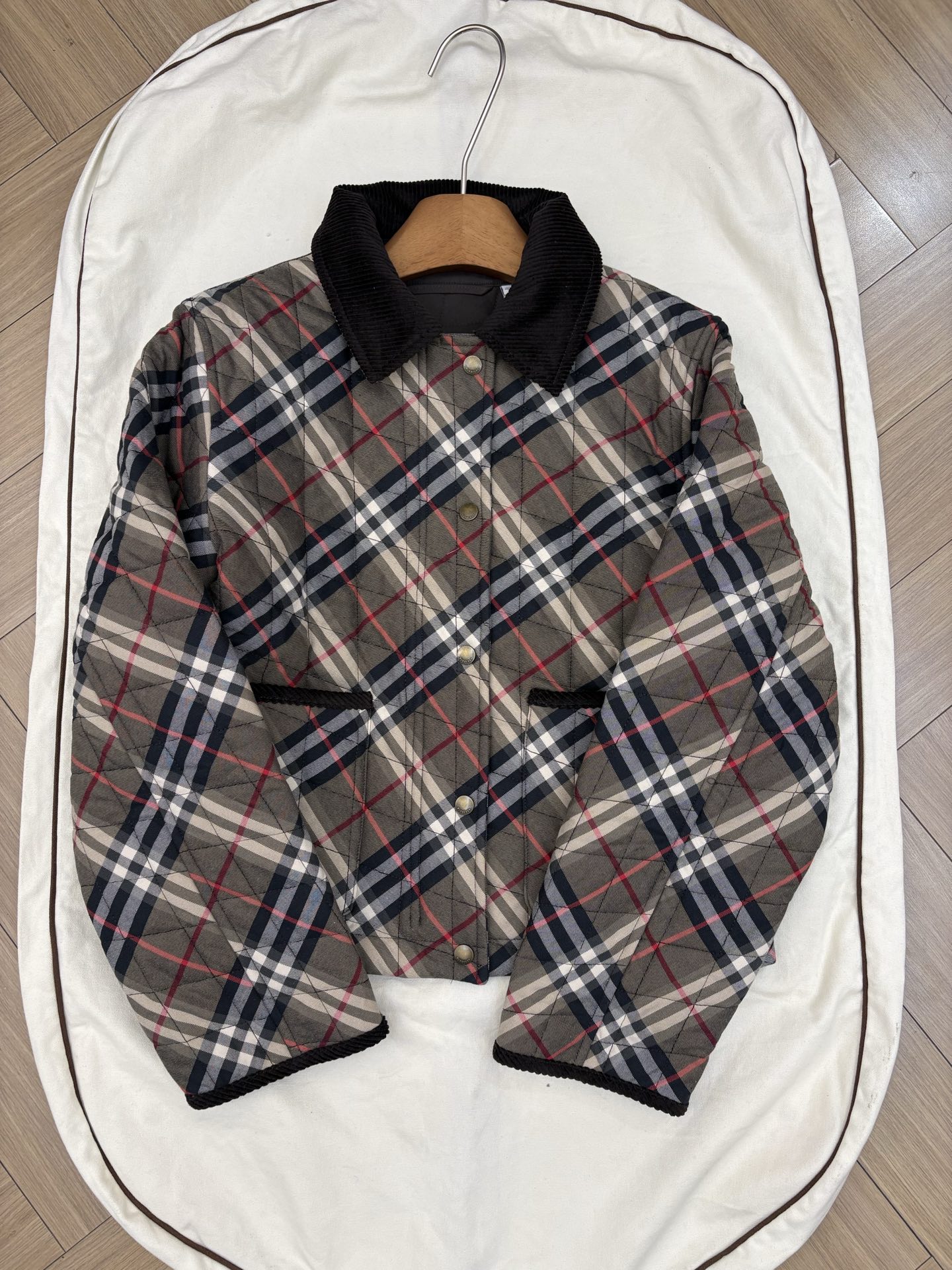 NO:567927,More detailed pictures of actual shots of large products,,alexander wang19860909更多大货实拍细节图,,alexander wang,Women's clothing