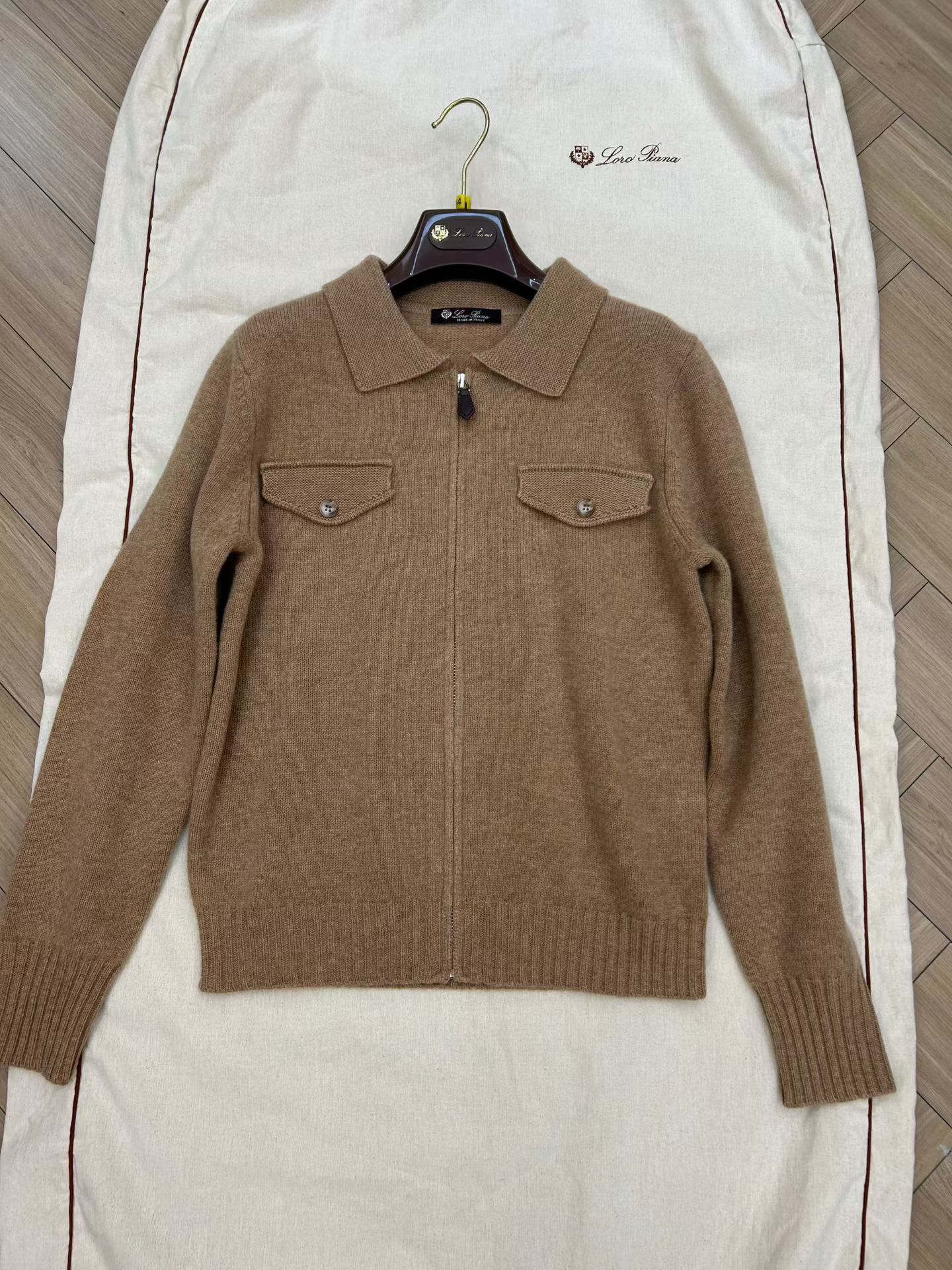 NO:588266,L new cashmere cardigan details, sizes 36 38 40, ready for sale, loro piana, alexander wang19860909L新款羊绒开衫细节图尺码36 38 40现货发售,,loro piana,alexander wang,Women's clothing