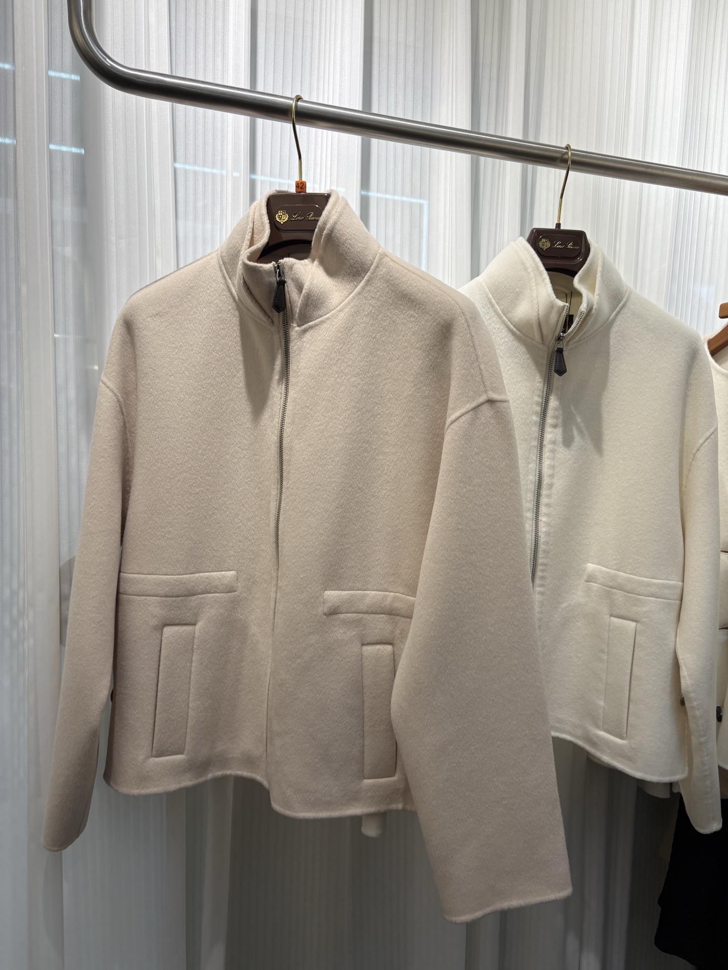 NO:625349,L counter new cashmere jacket yb customized shipped (10 cashmere 90 Australian wool) soft and waxy texture apricot 36 38 40 ready stock, loro piana, jackets & coats, alexander wang19860909L专柜新款羊绒外套 yb定制 出货了（10羊绒 90澳毛）质感软糯 杏色 36 38 40 现货,,loro piana,jackets & coats,alexander wang,Women's clothing