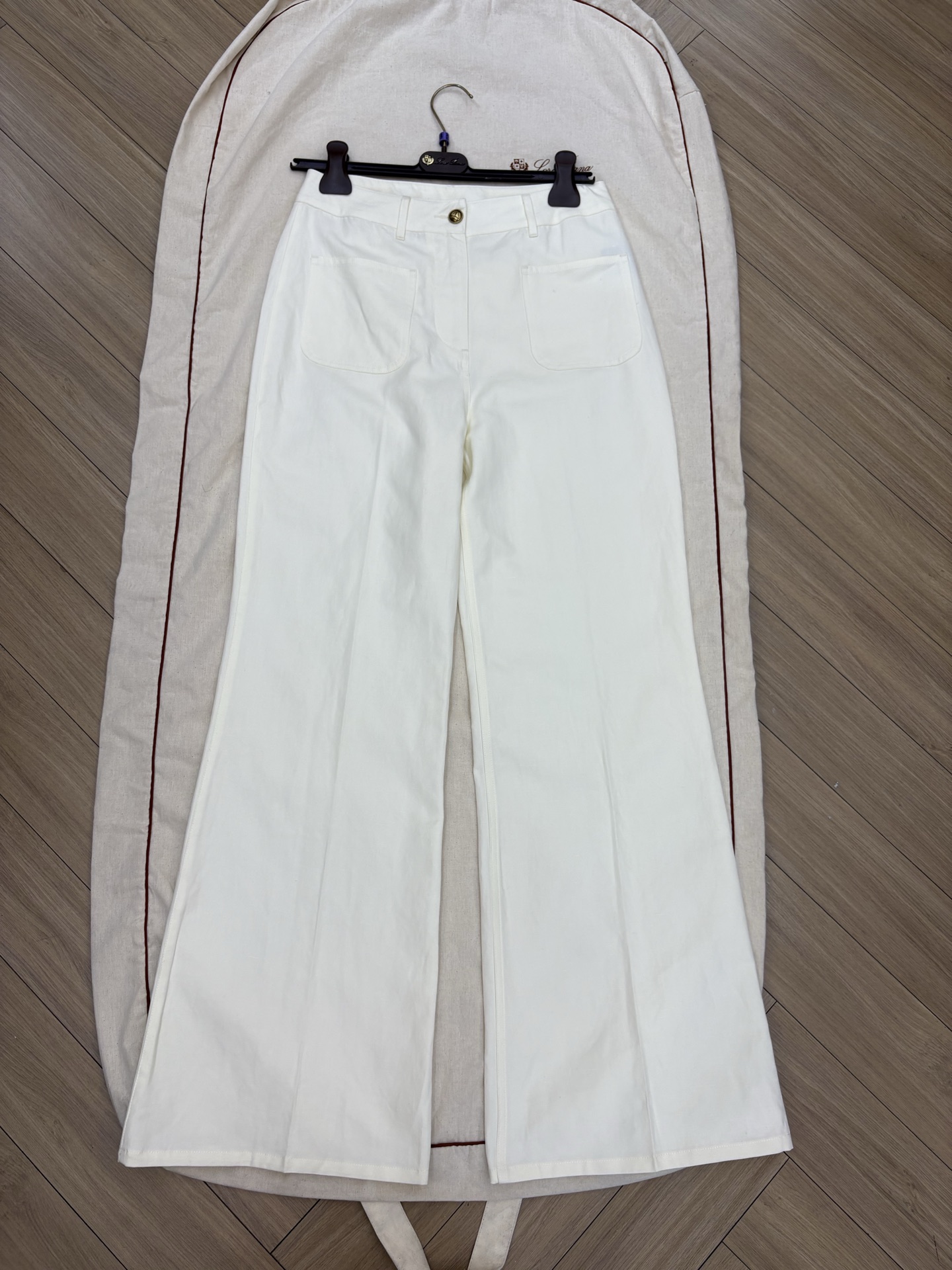 NO:798558,L new trousers linen + cotton yb custom shipping size 36 38 40 42, loro piana,19860909L新款长裤 亚麻＋棉 yb定制出货 尺码36 38 40 42,,loro piana,,Women's clothing
