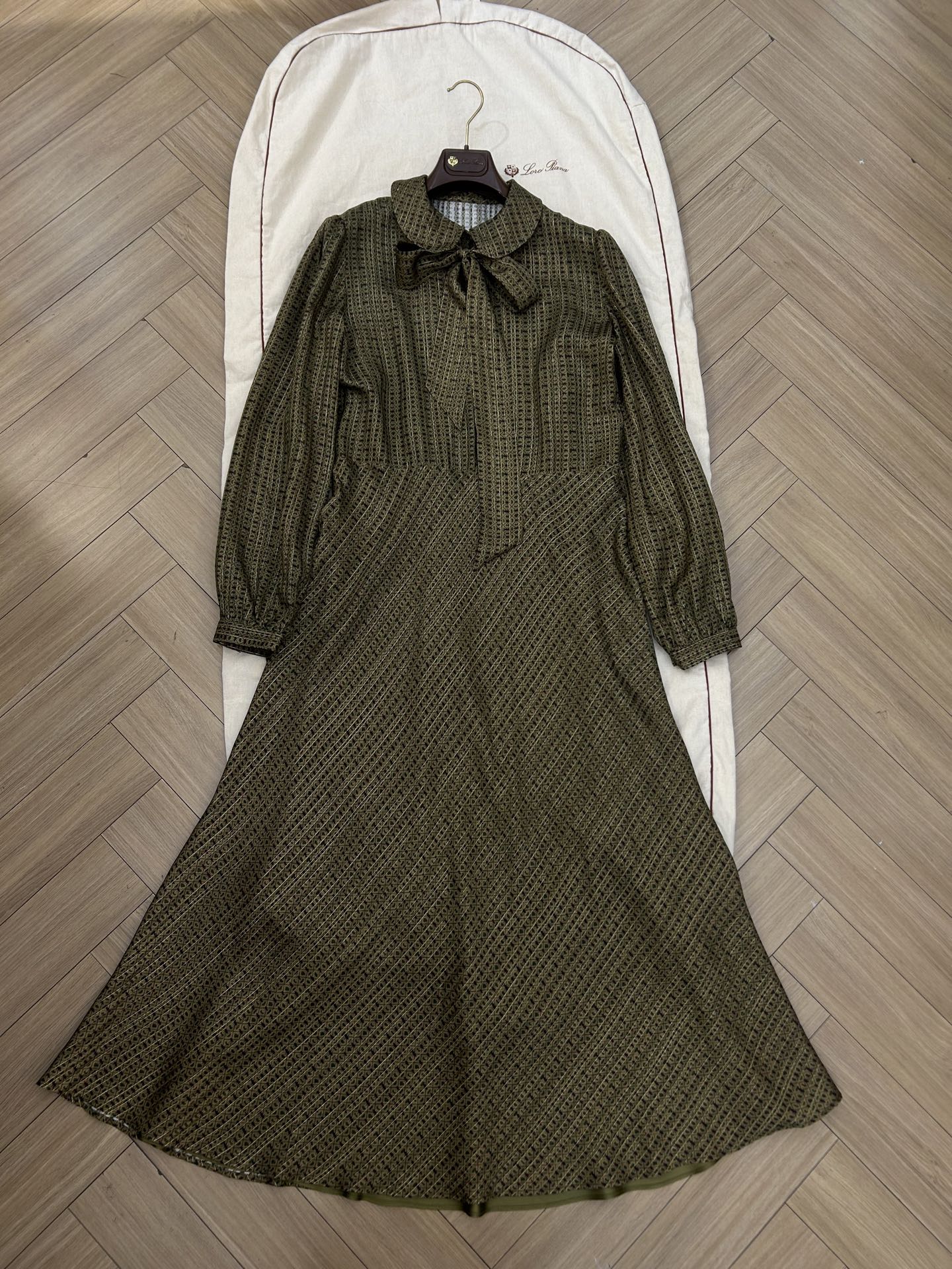 NO:801286,more details,,19860909更多细节,,,Women's clothing
