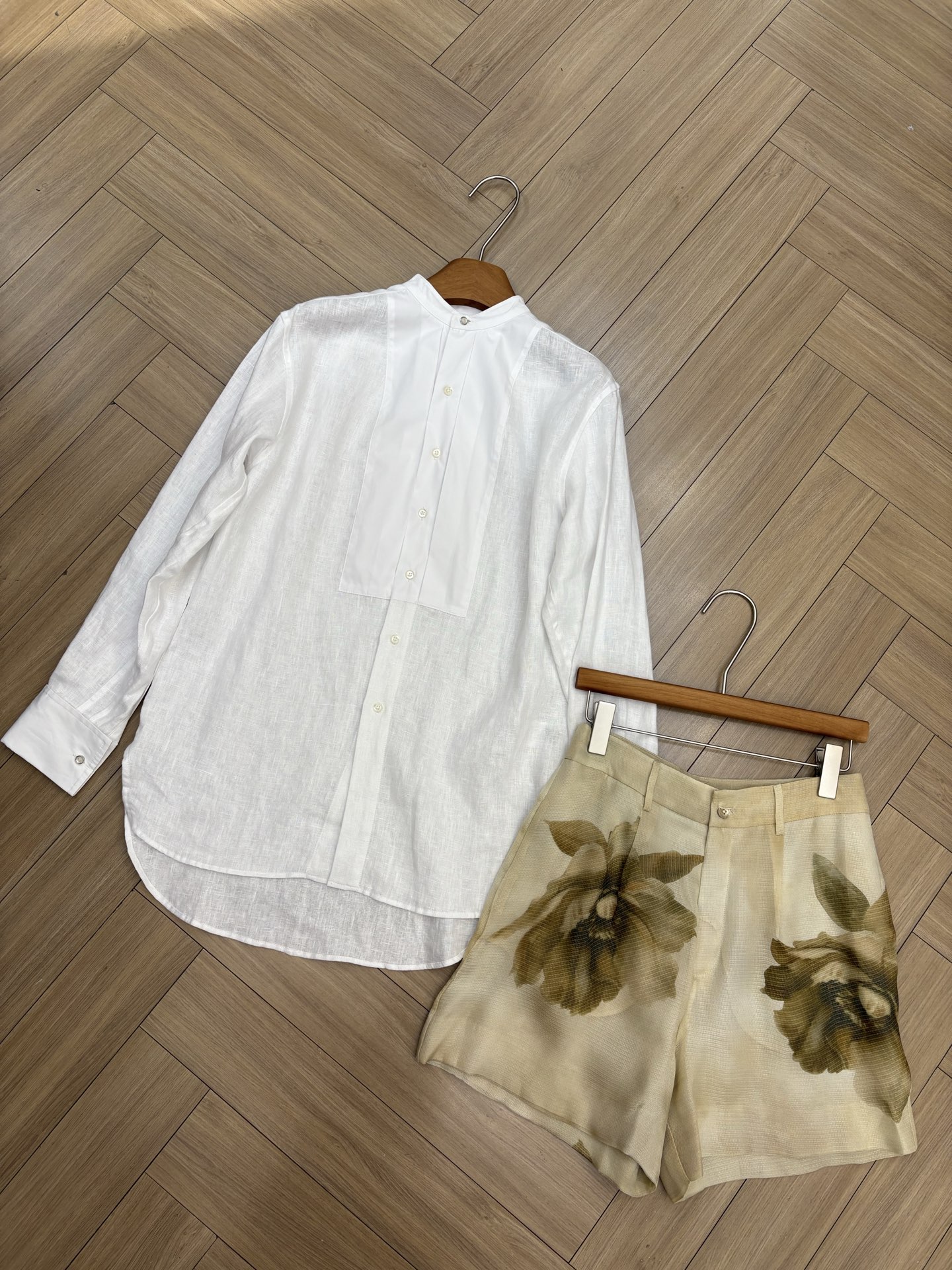 NO:875013,Raff's new linen shirt, silk organza shorts, size 2/4/6, ready for sale, shorts, real silk,19860909拉夫新款亚麻衬衣真丝欧根纱短裤 尺码 2/4/6现货发售,,shorts,real silk,,Women's clothing