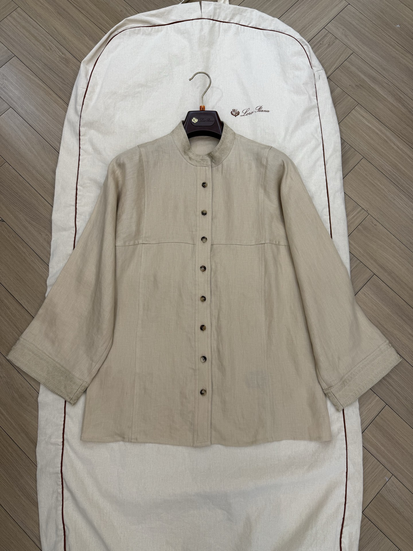 NO:905656,Loro iana new light khaki linen top yb custom size 36 38 40 ready for sale, loro piana,19860909Loro iana新款浅卡其色亚麻上衣 yb定制 尺码36 38 40现货发售,,loro piana,,Women's clothing