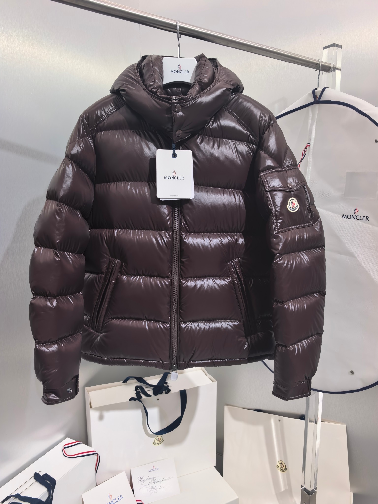 Пуховик Moncler