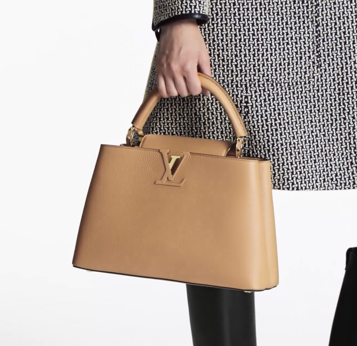 Replica Shop
 Louis Vuitton LV Capucines Bags Handbags Brown m59227