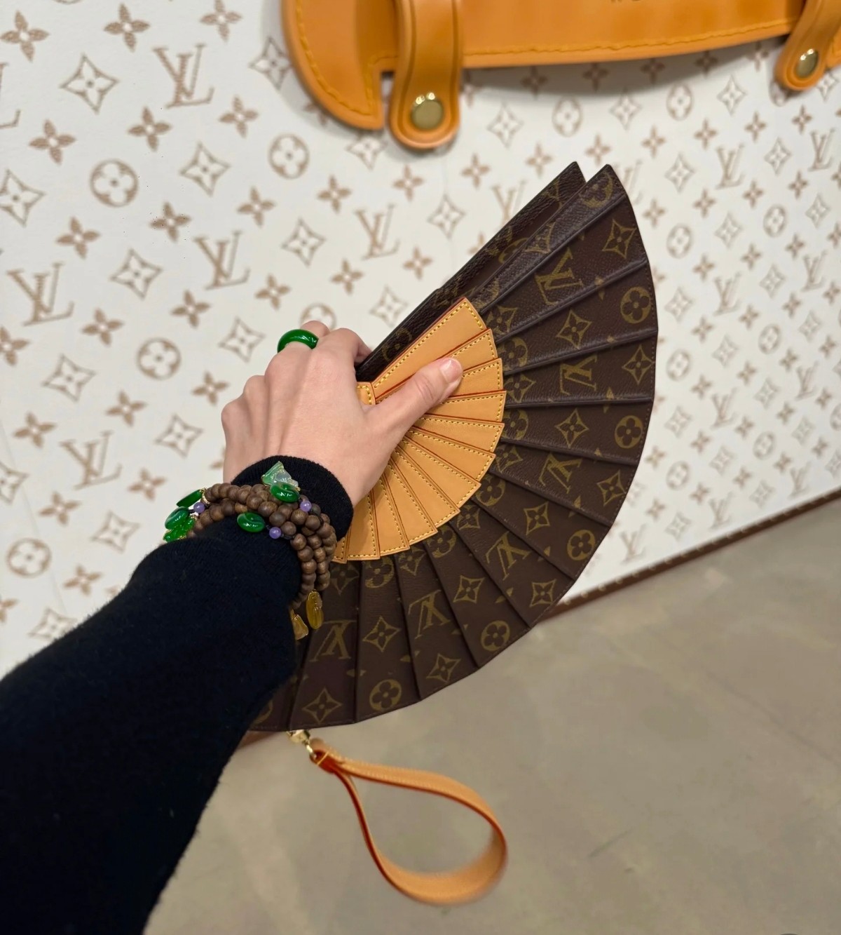 Louis Vuitton FAN Handbaglv,包 5
