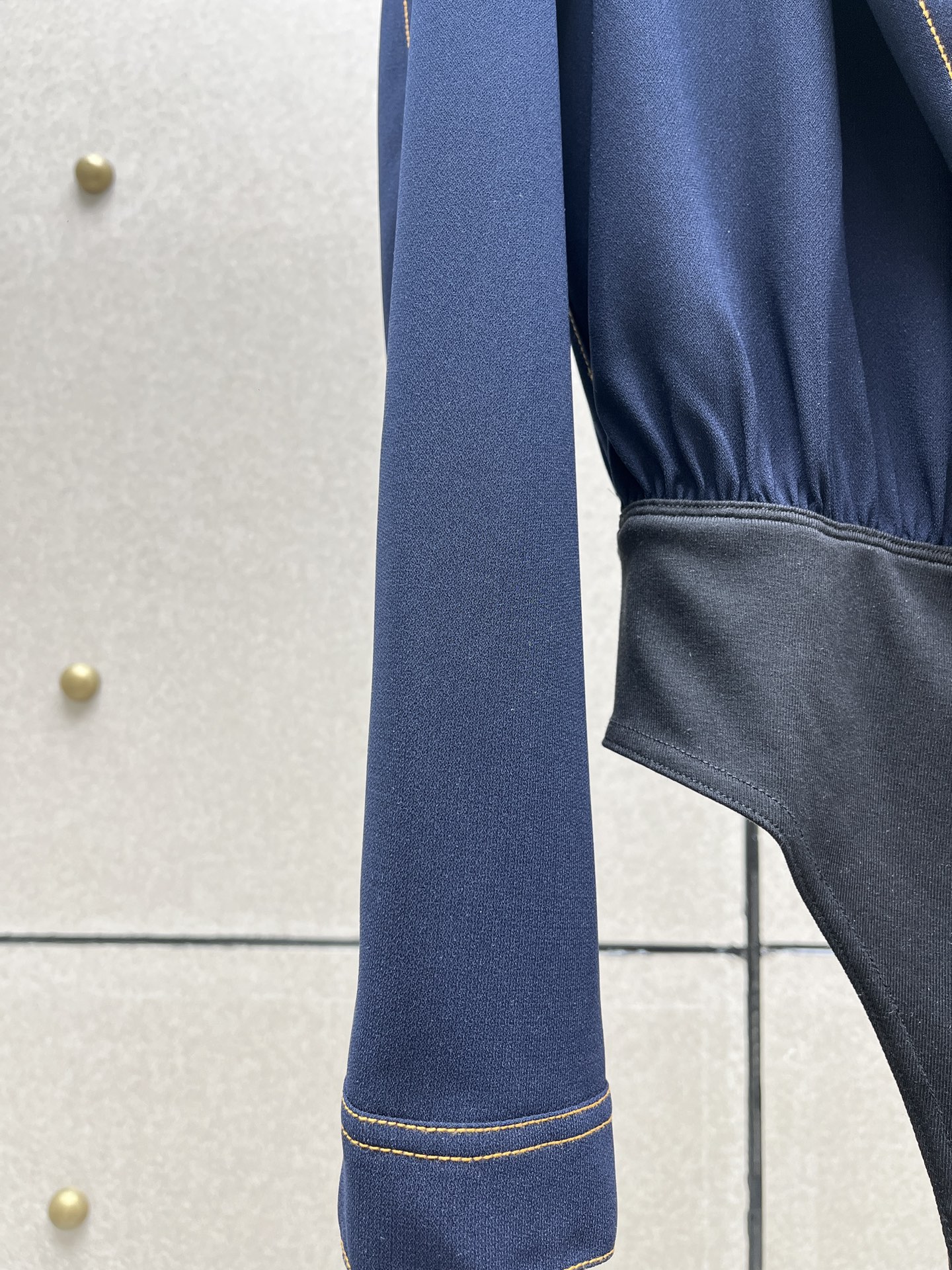 ♥️alai* 牛仔线拼接连体衣！两色 SML