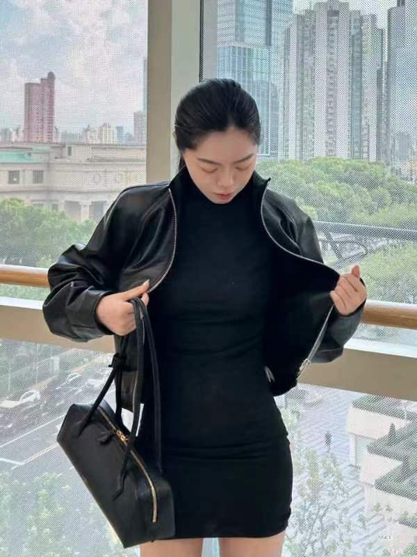 ♥️alai*秀款精纺超细羊毛针织连衣裙！100%杨子羊毛，SML 