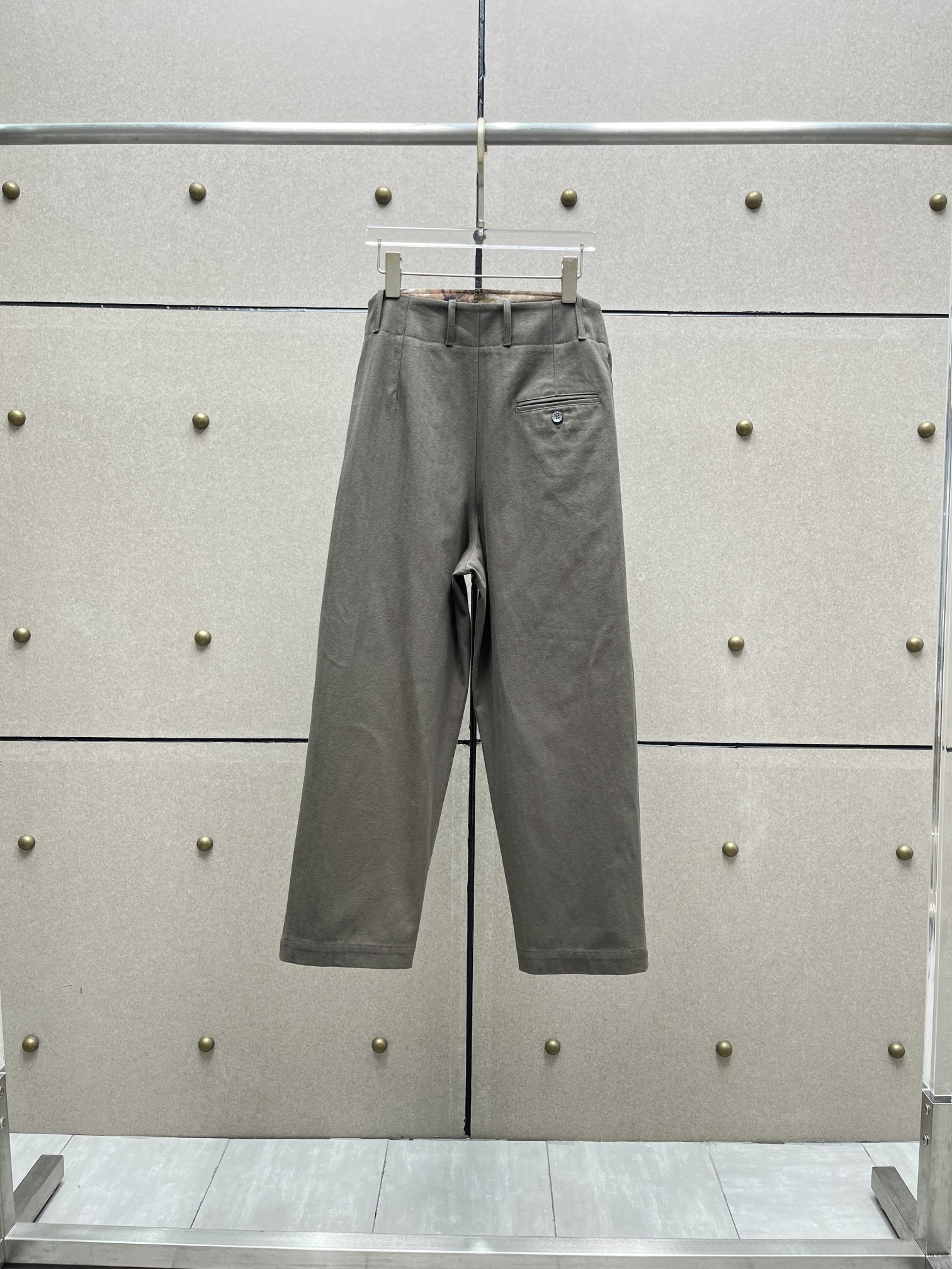 ♥️vivienne* 刺绣双腰松垮长裤！棉 SML