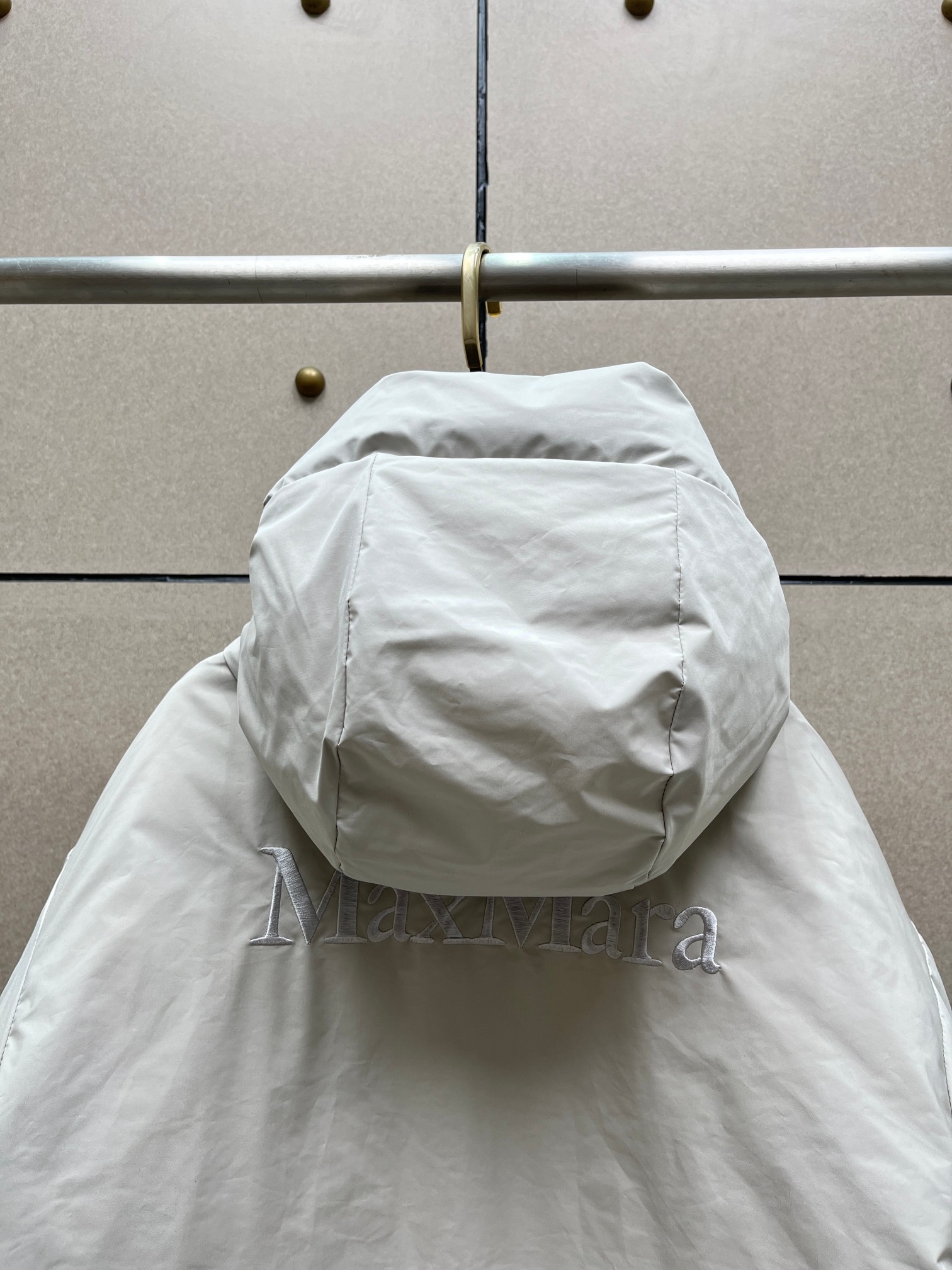 ❤️max 刺绣双面撞色羽绒服！双面穿 银灰+咖啡色 字母刺绣 填充白鸭绒 SML 