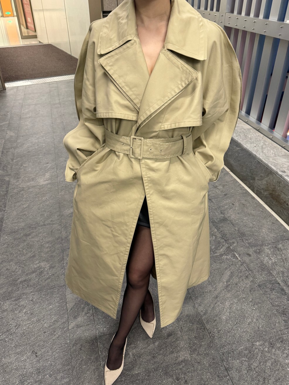 NO:327255,alai* Multi-detailed windbreaker!  SML, alaia, alexander wang19860909alai* 多细节风衣！SML,,alaia,alexander wang,Women's clothing