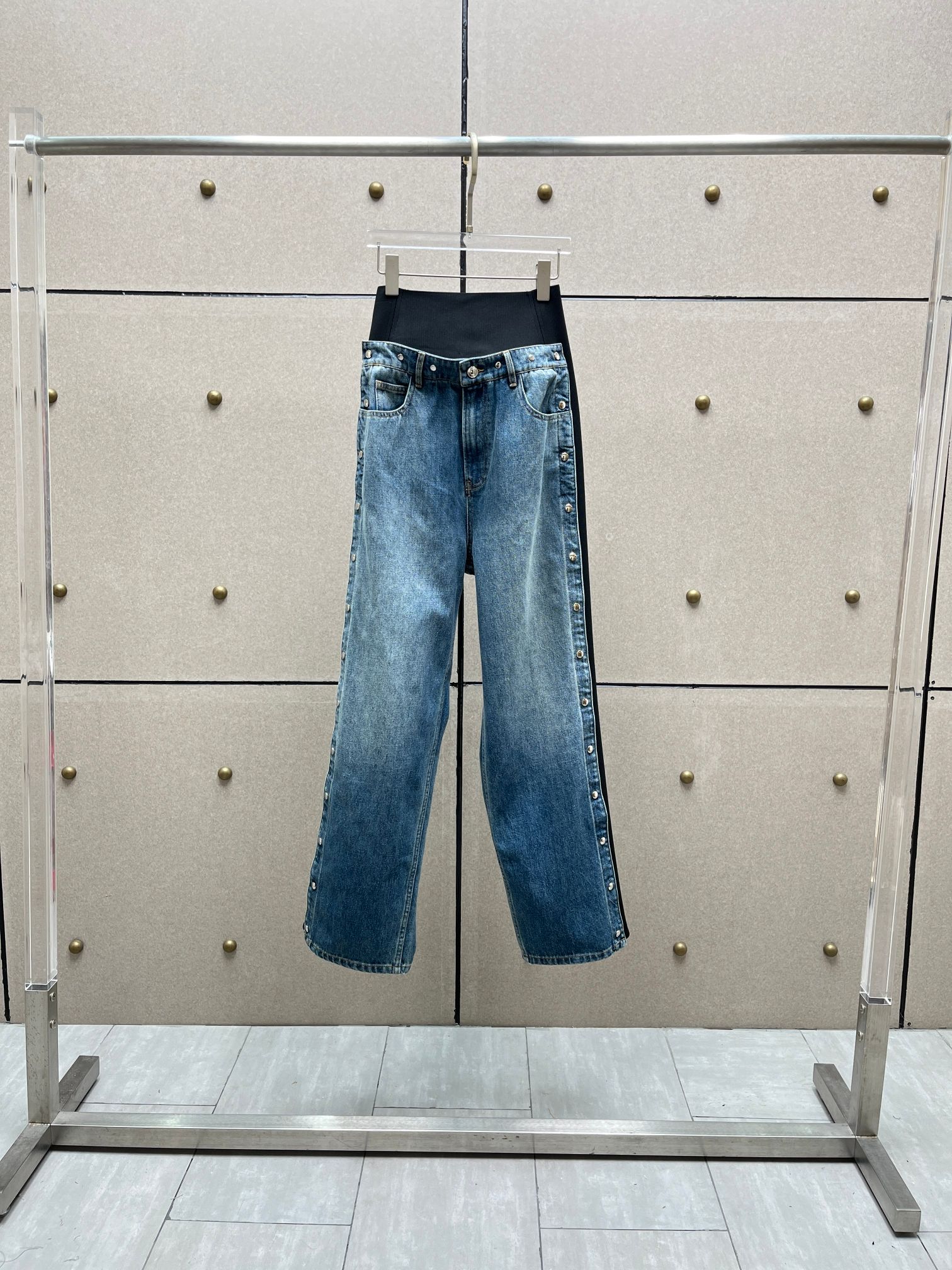 NO:331362,alai* knitted threaded stitched jeans!  SML, alaia, jeans, alexander wang19860909alai* 针织螺纹拼接活扣牛仔裤！SML,,alaia,jeans,alexander wang,Women's clothing