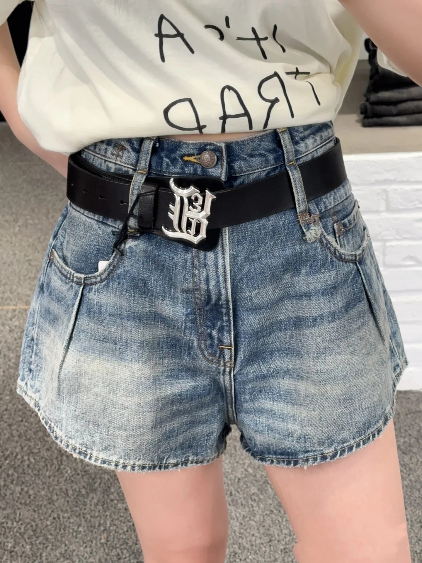 NO:329692,13 Double waist loose denim shorts!  Cotton Two Color SML, shorts,alexander wang1986090913 双腰位宽松牛仔短裤！棉 两色 SML,,shorts,alexander wang,Women's clothing