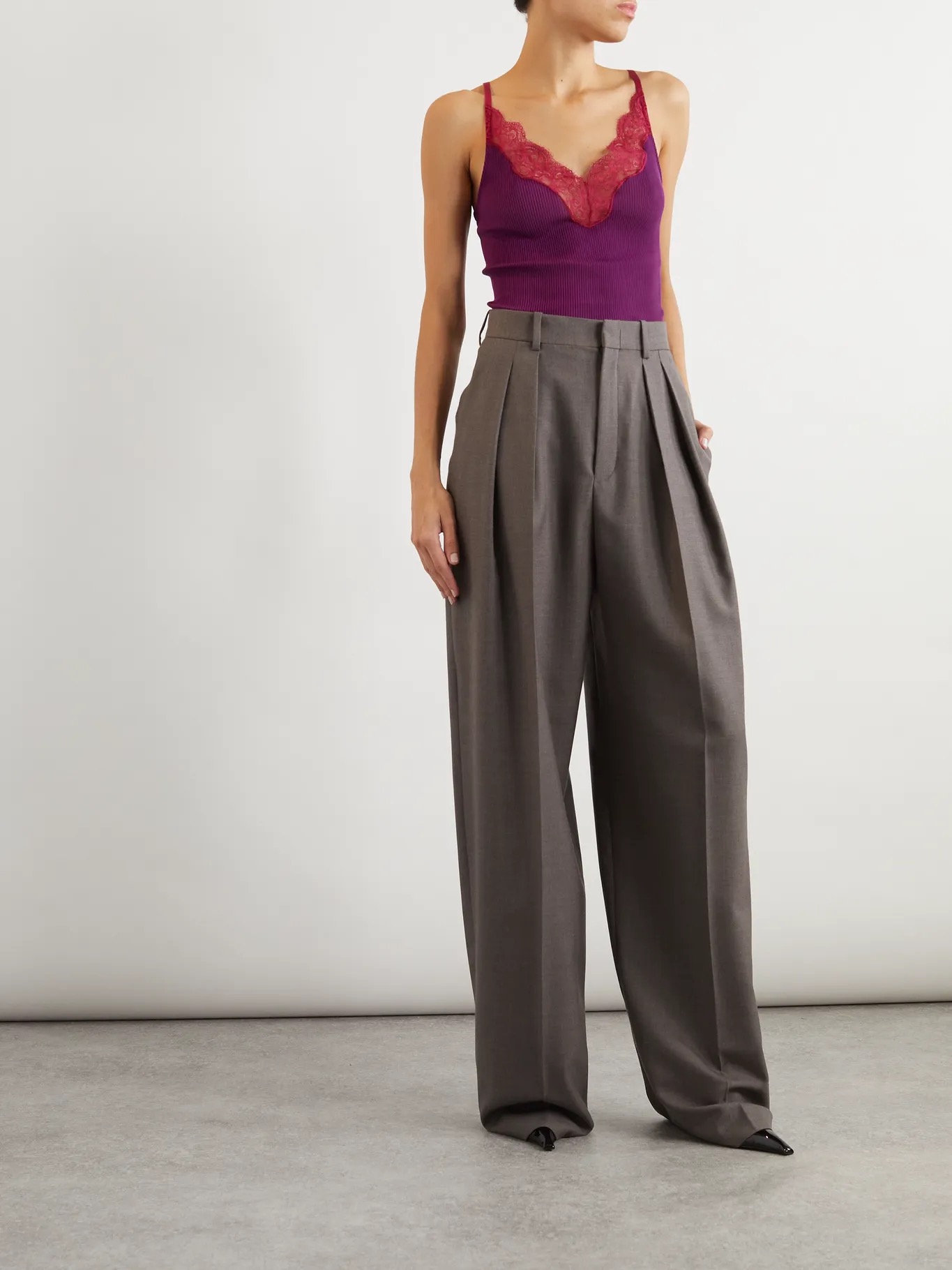 ♥️Y s l 定制染色蚕丝针织背心！绢丝纱线 定制染色 定制蕾丝 超薄螺纹针织而成。两色 SML