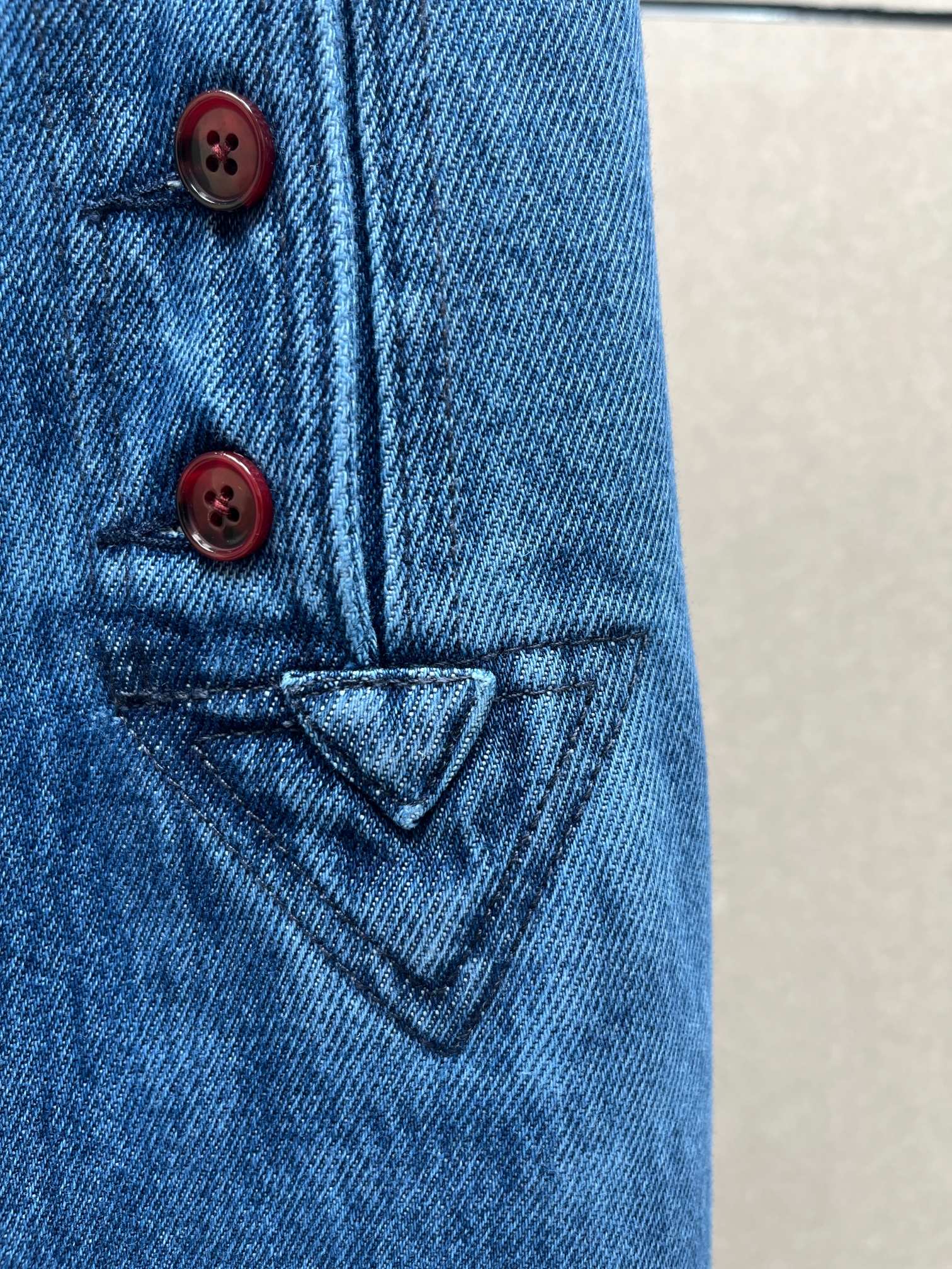 ♥️复古高腰撞色红纽扣牛仔裤！棉 SML