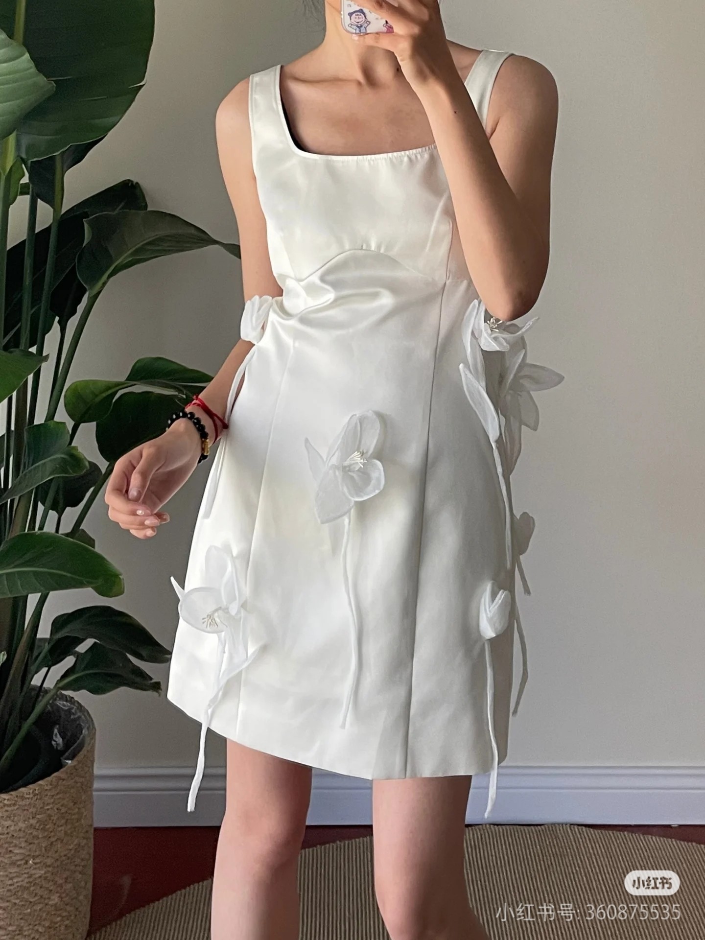 ♥️手工钉花小礼服连衣裙！SML  