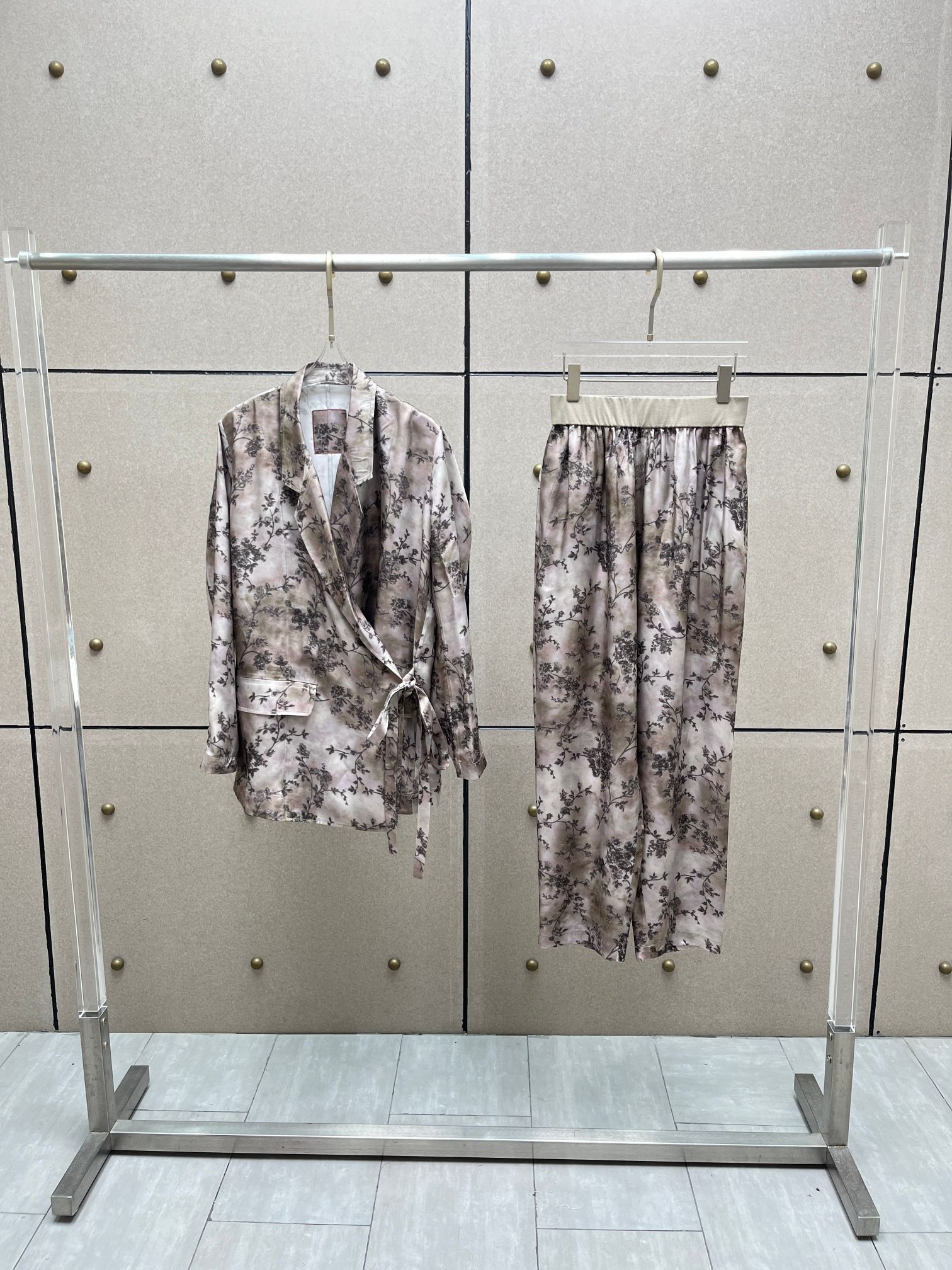 ❤️丝质印花长裤！人丝 活性印花 松弛舒适 SML