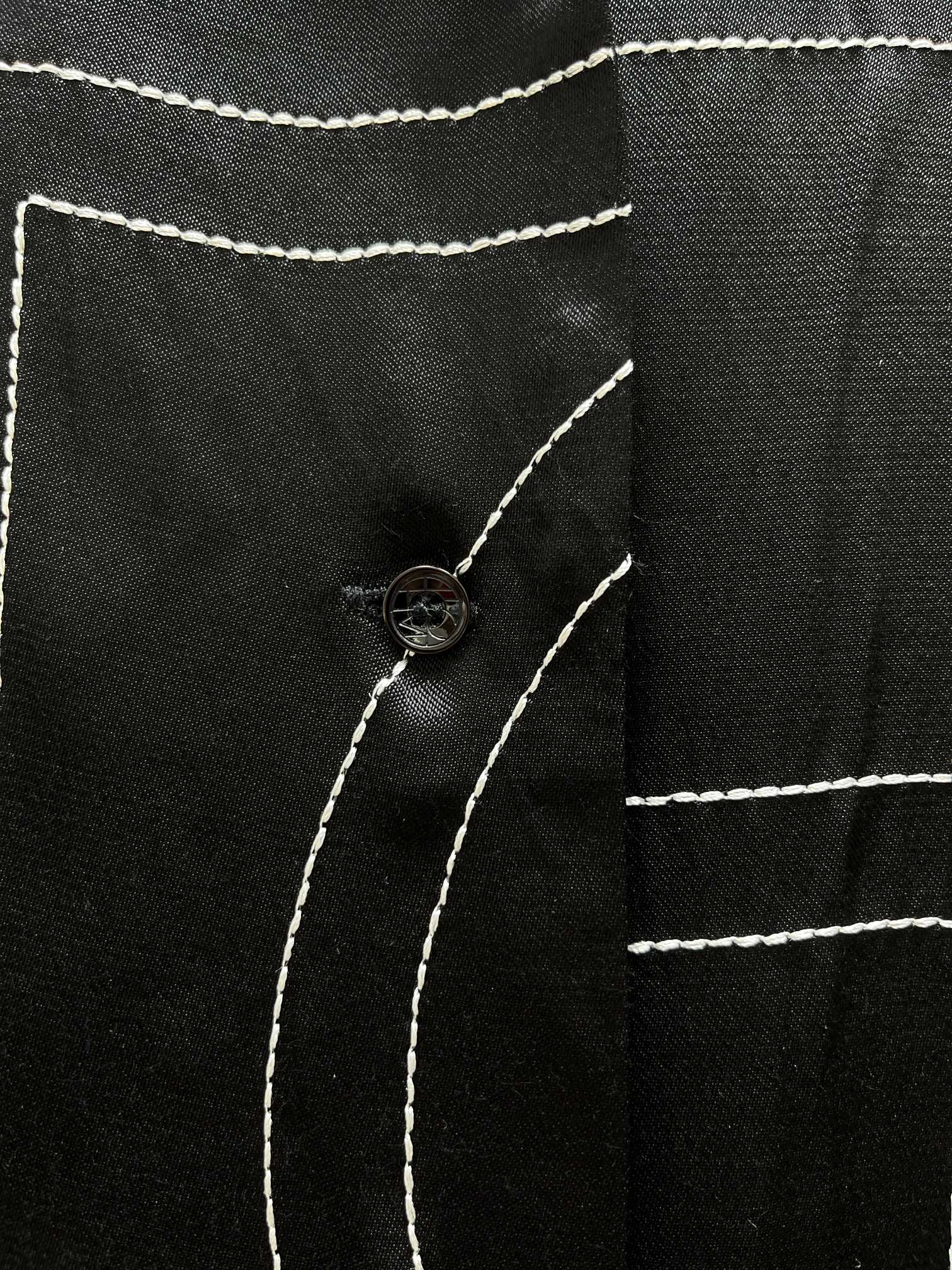 ♥️丝质刺绣上衣！人丝 SML  